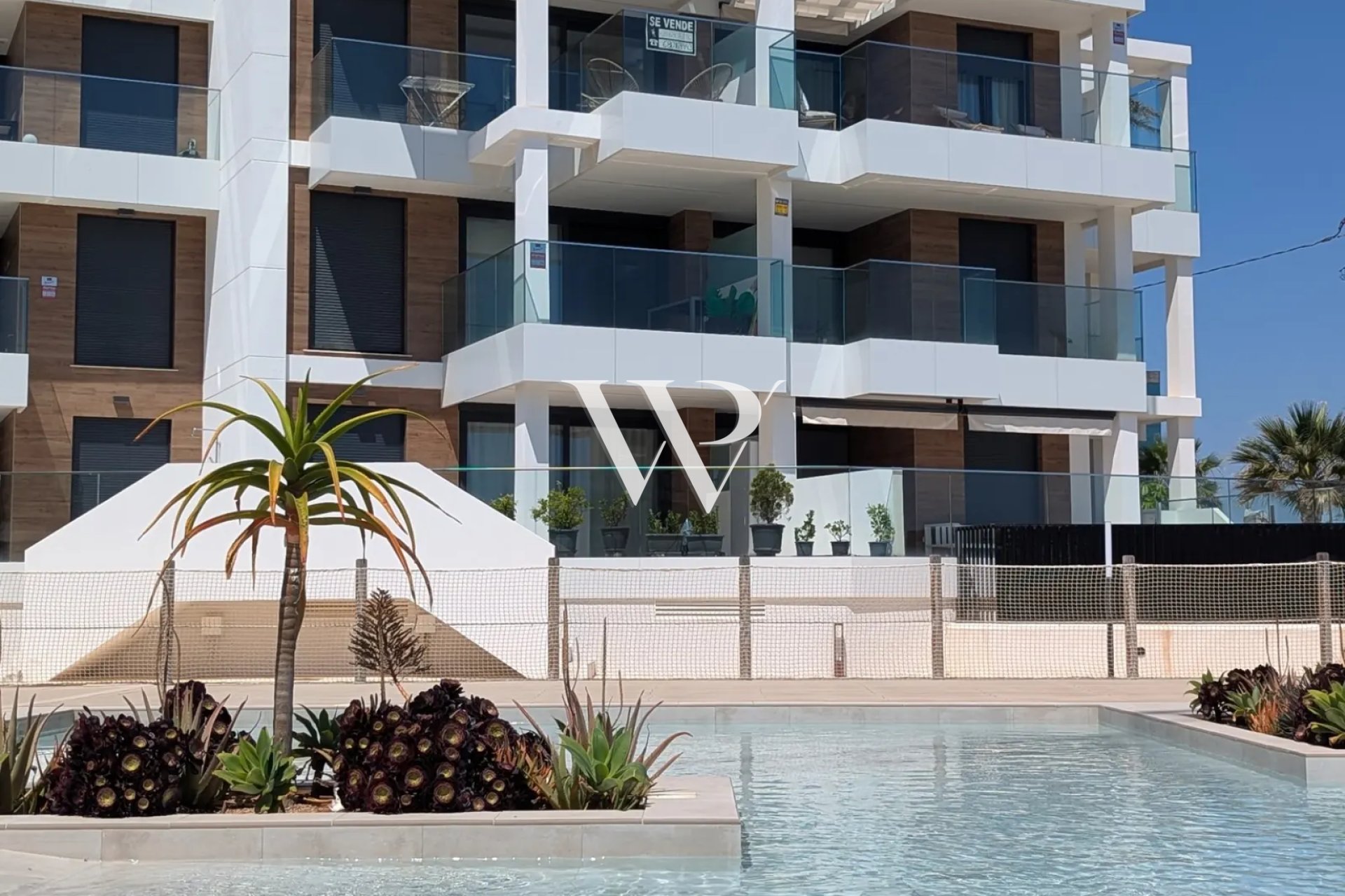 Apartamento — primera línea de playa — Denia — Fotografía 1