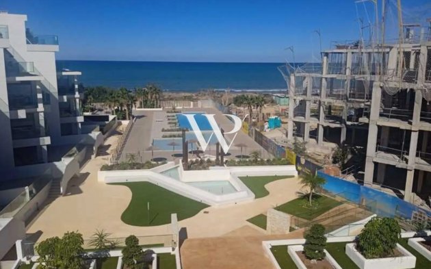 Apartamento — primera línea de playa — Denia — Fotografía 3