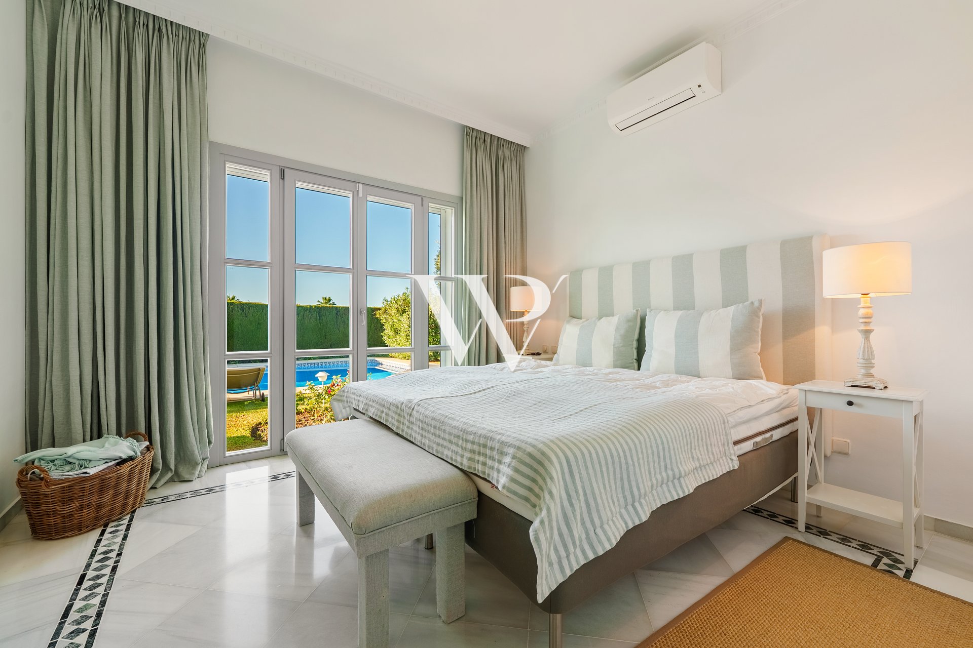 Reventa - Villa - Marbella - Costa del Sol