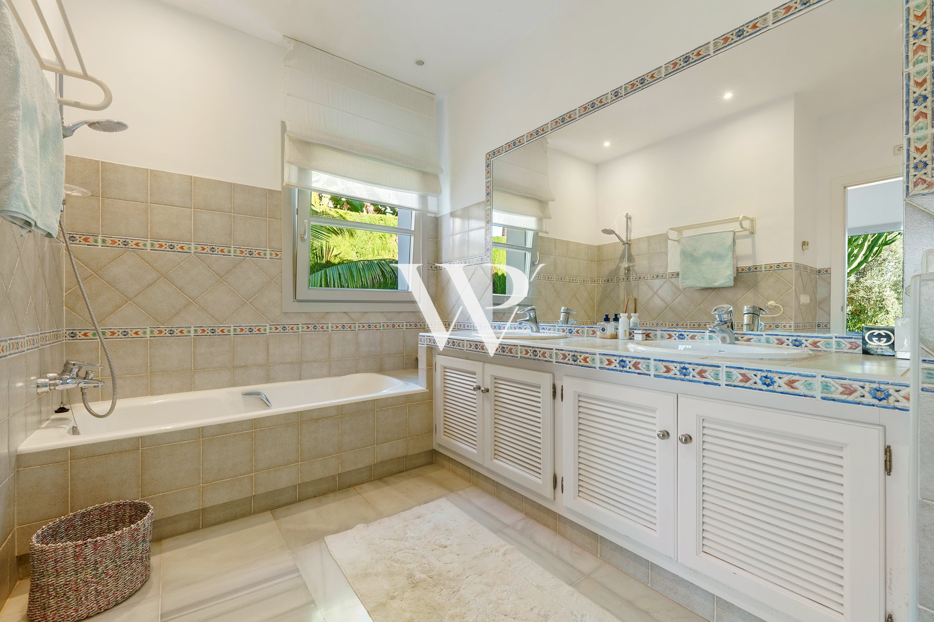 Reventa - Villa - Marbella - Costa del Sol