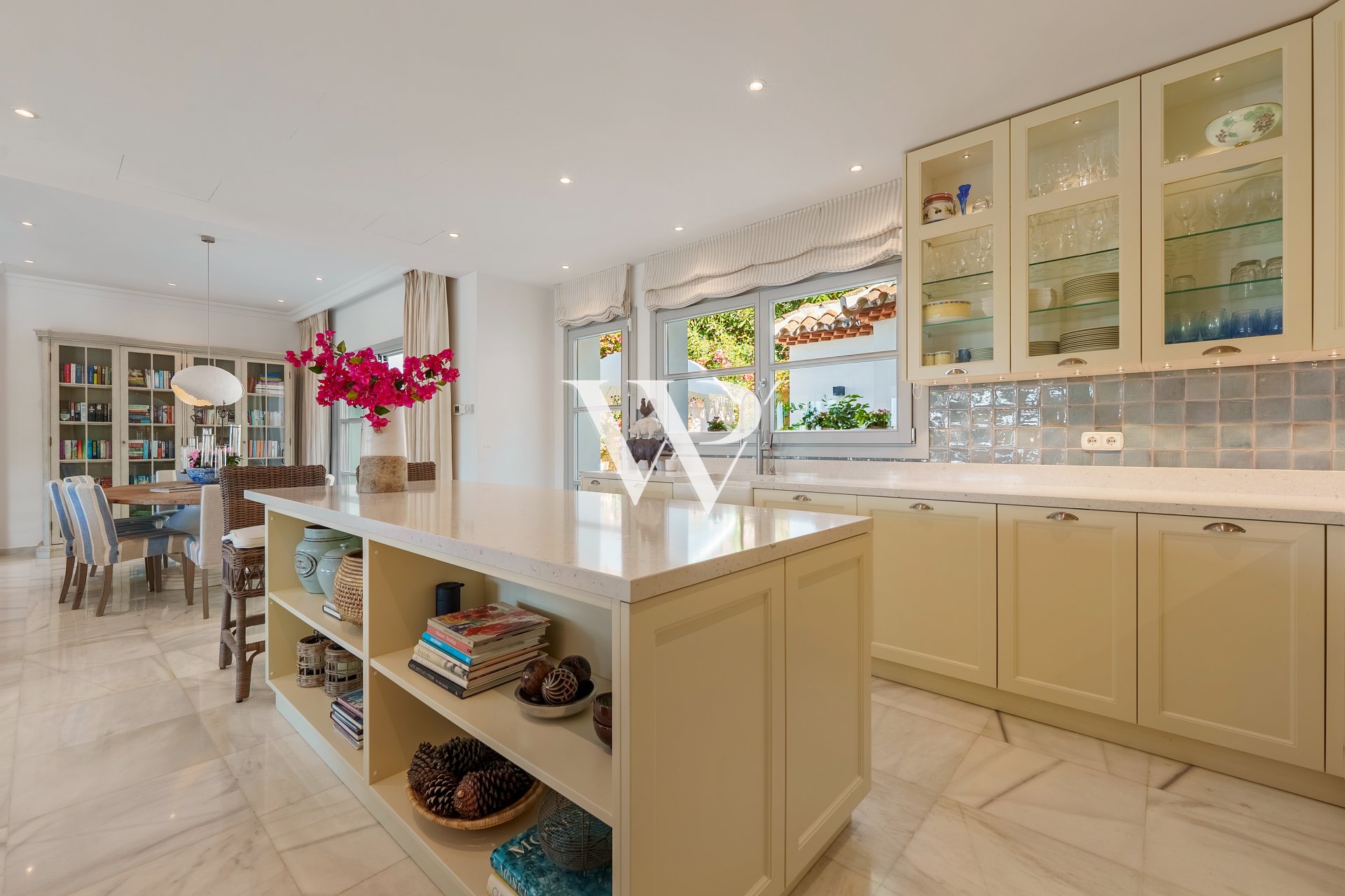 Reventa - Villa - Marbella - Costa del Sol