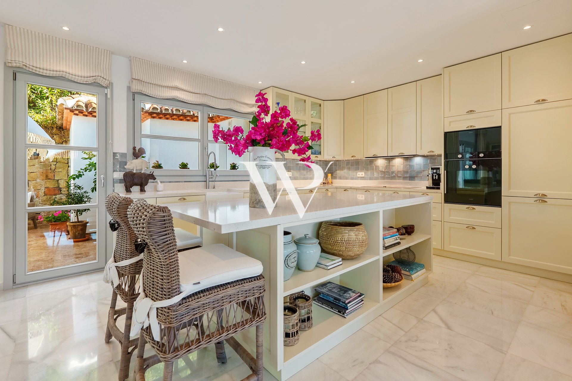 Reventa - Villa - Marbella - Costa del Sol
