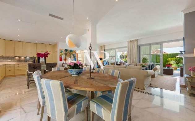 Villa · Reventa - Marbella · Málaga · España