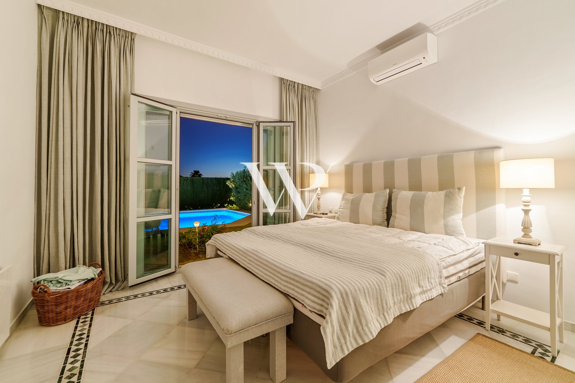 Reventa - Villa - Marbella - Costa del Sol
