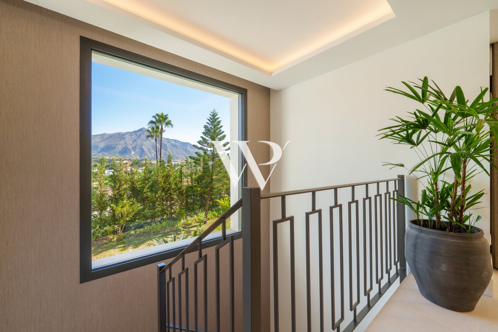 Reventa - Villa - Marbella - Costa del Sol
