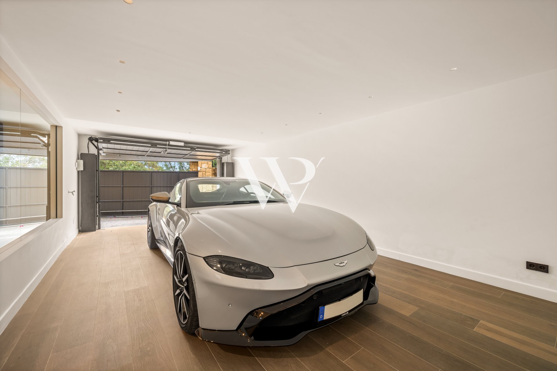 Reventa - Villa - Marbella - Costa del Sol