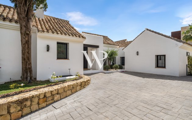 Villa · Reventa - Marbella · Málaga · España