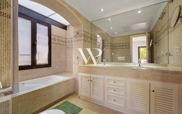 Villa · Reventa - Benahavís · Málaga · España