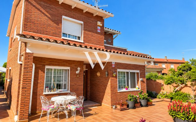 Casa · Reventa - Roda de Berà · Tarragona · España