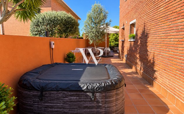 Casa · Reventa - Roda de Berà · Tarragona · España