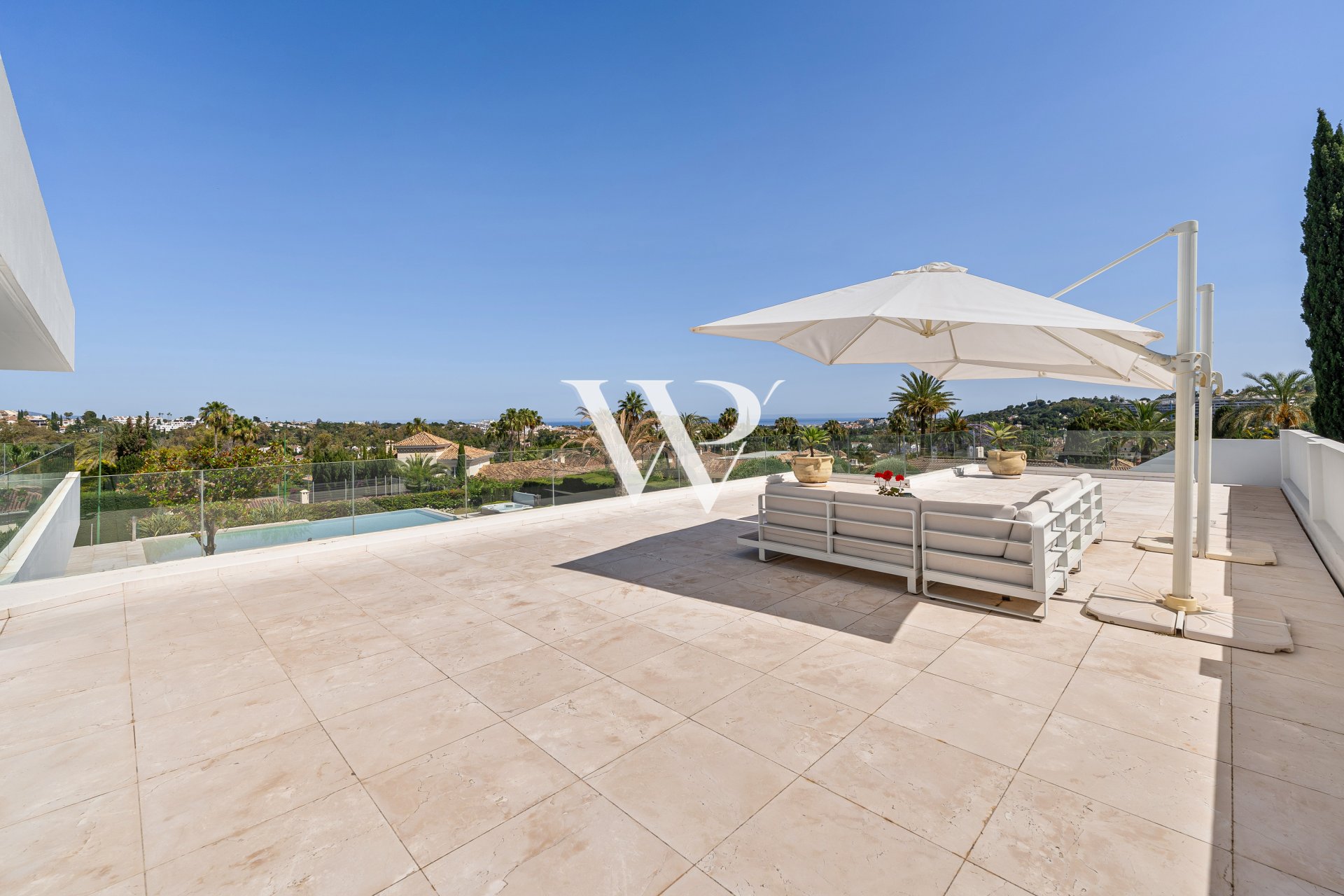 Reventa - Villa - Marbella