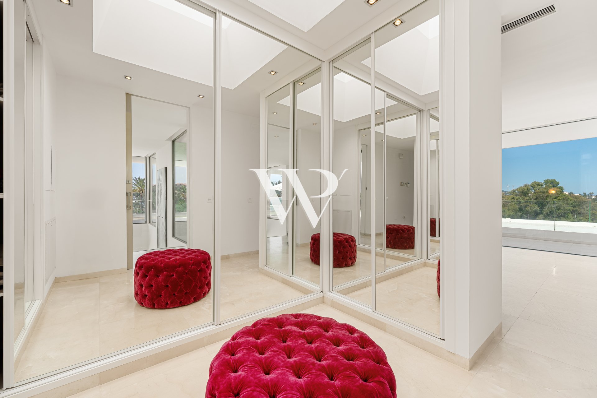 Reventa - Villa - Marbella