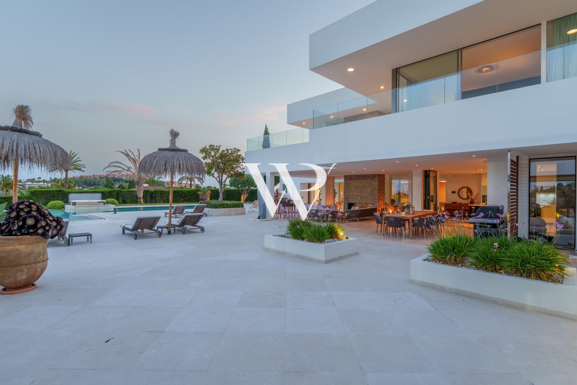 Reventa - Villa - Marbella