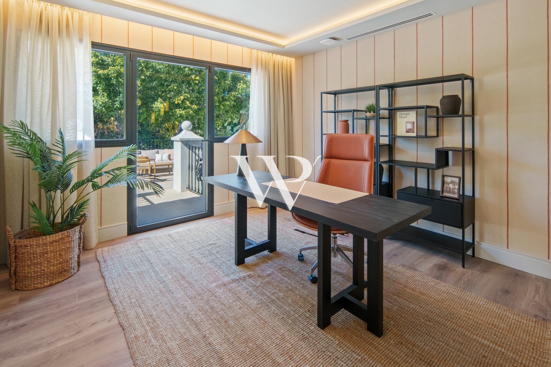 Resale - Villa - Marbella