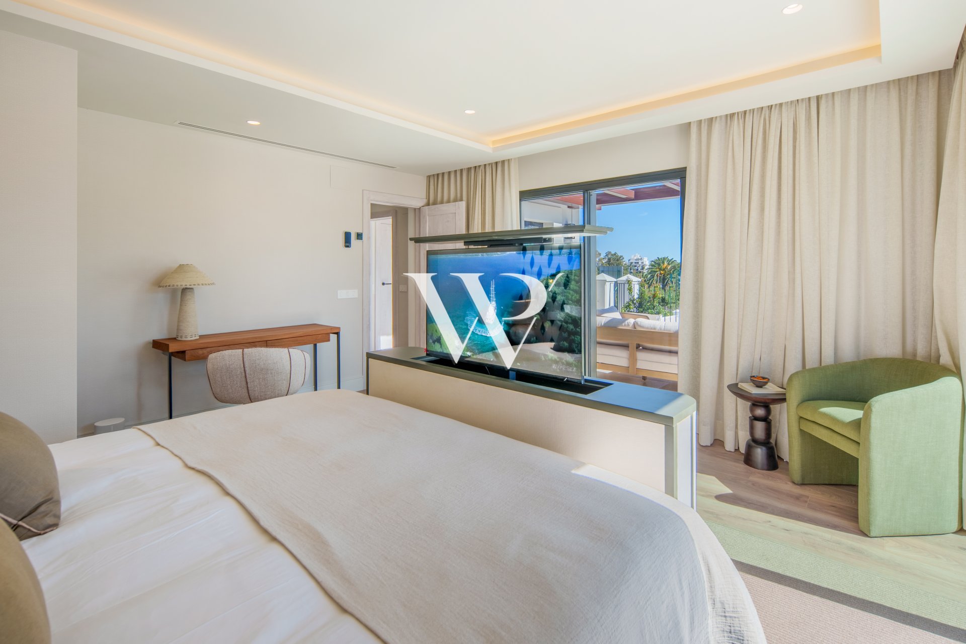 Resale - Villa - Marbella