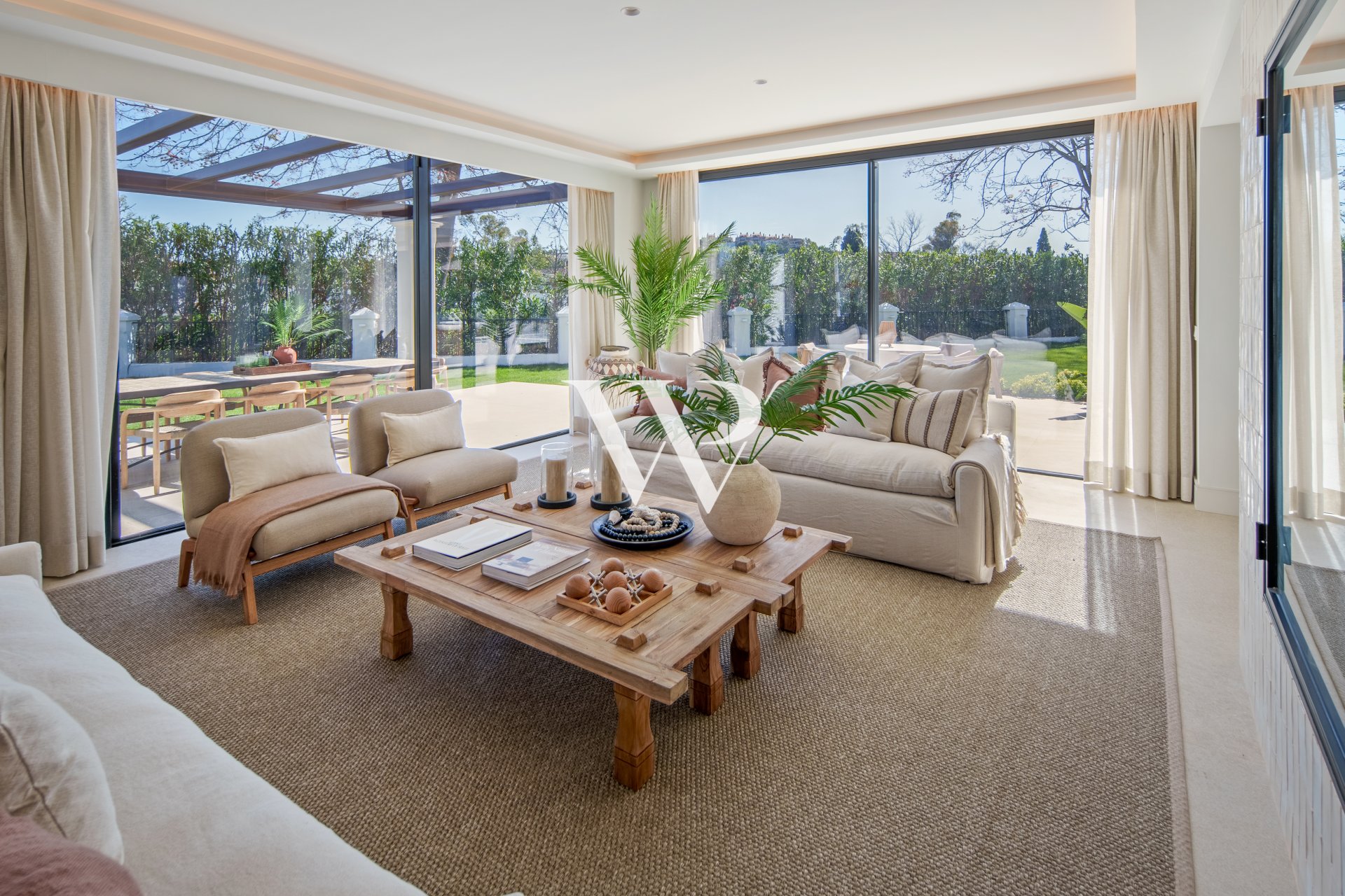 Resale - Villa - Marbella