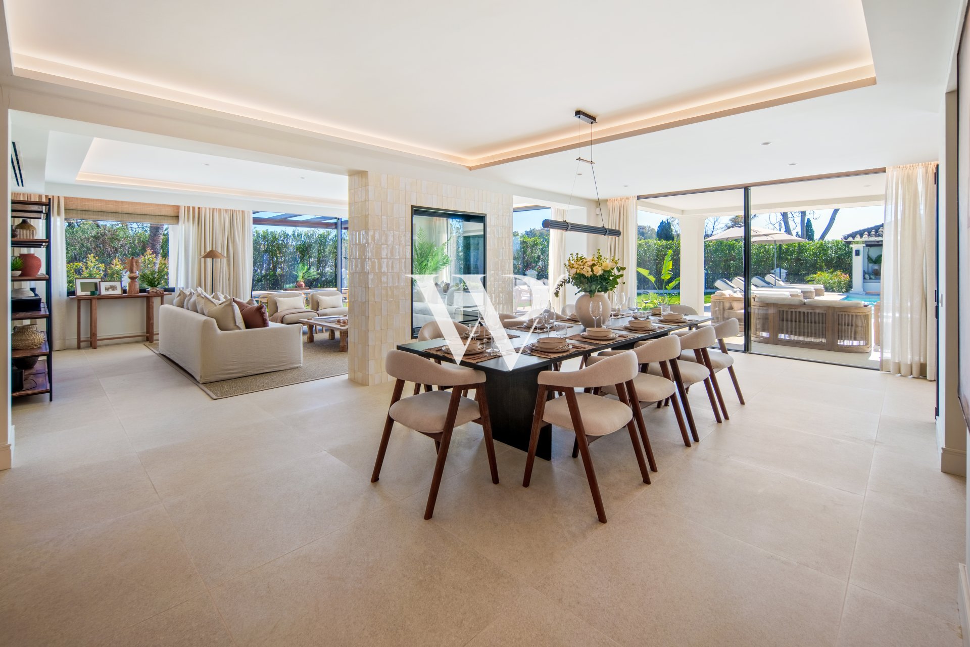 Resale - Villa - Marbella