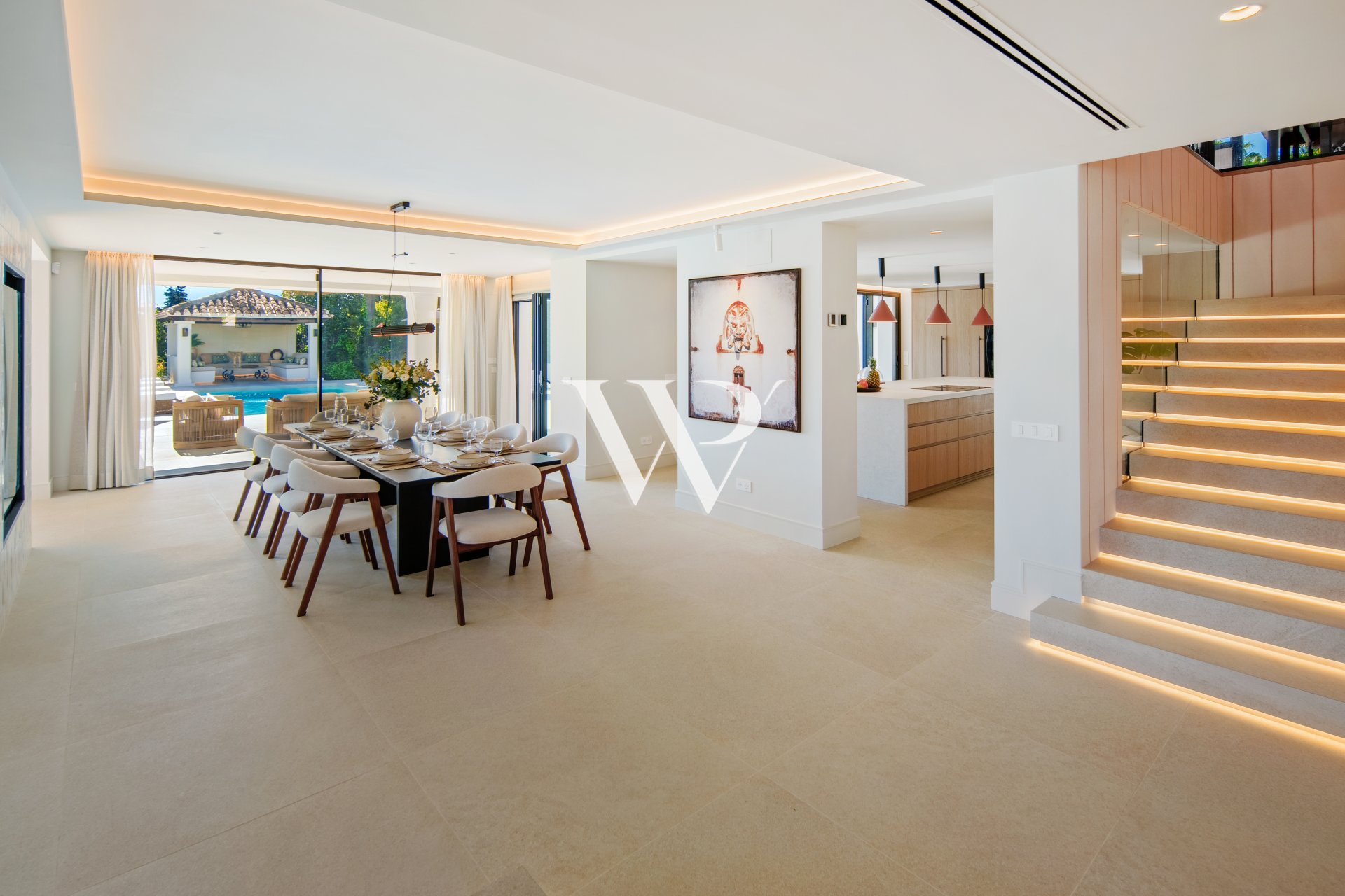Resale - Villa - Marbella
