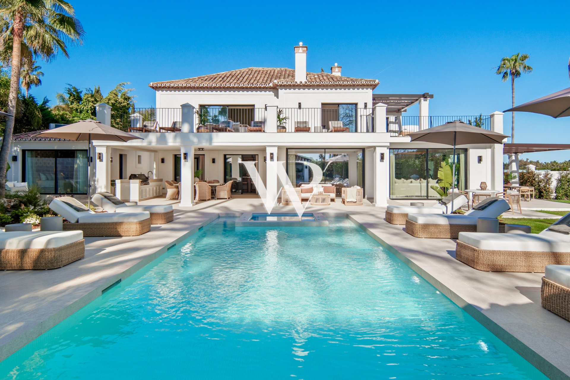 Resale - Villa - Marbella