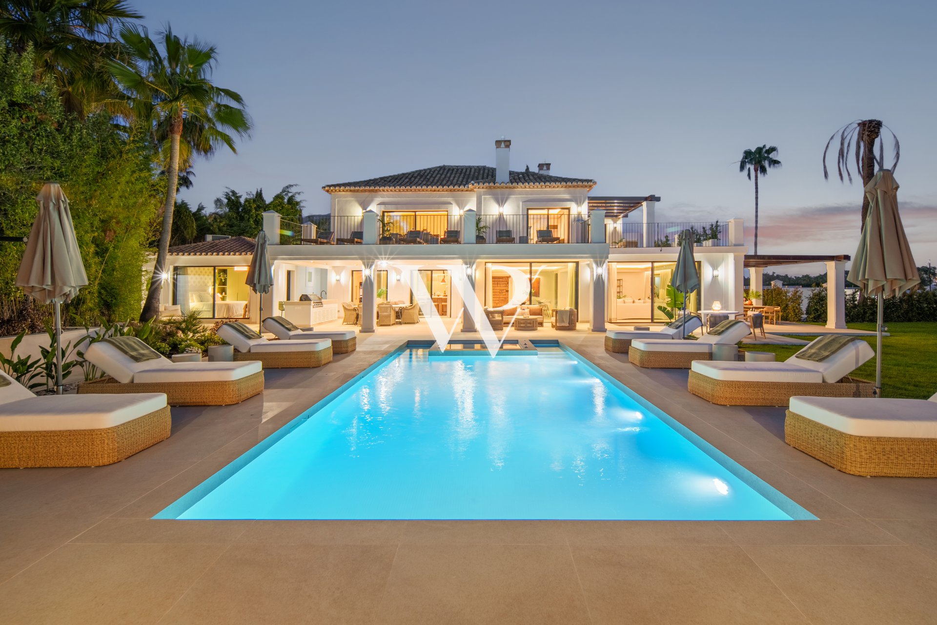 Resale - Villa - Marbella