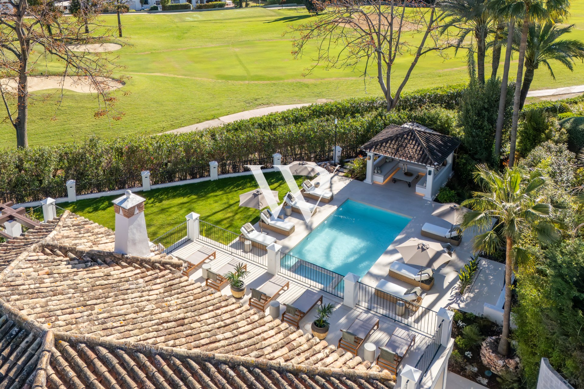 Resale - Villa - Marbella
