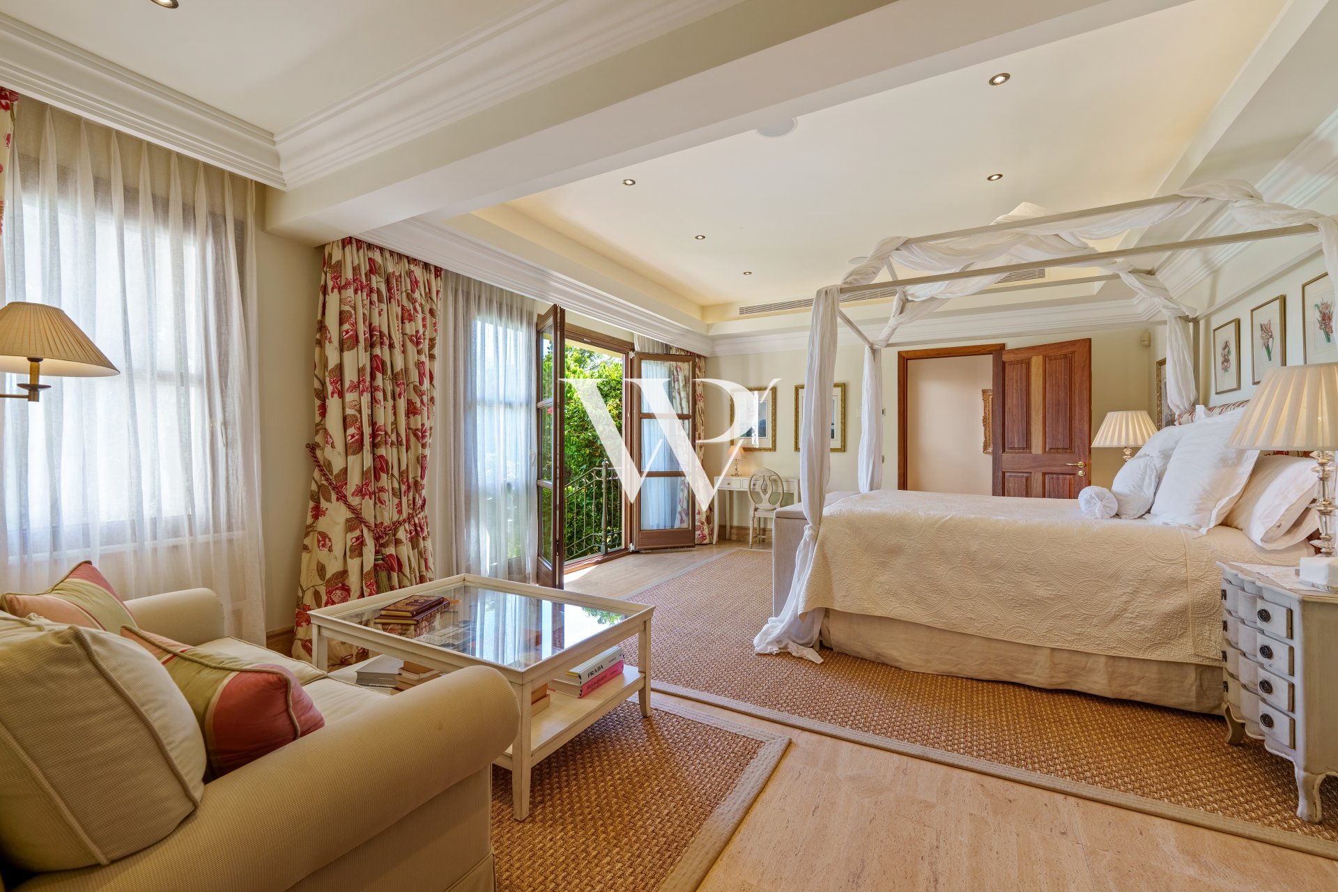 Reventa - Villa - Marbella