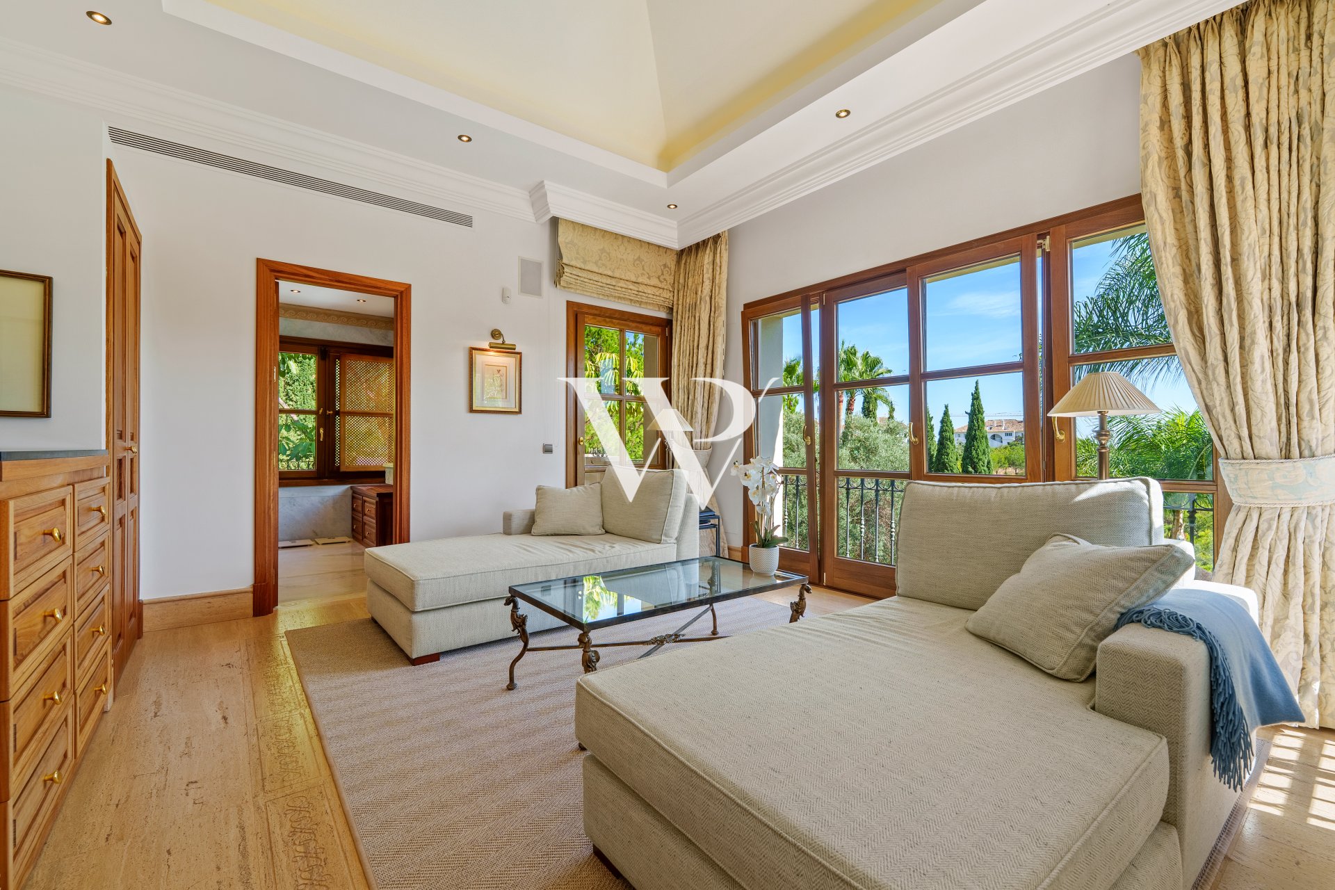 Reventa - Villa - Marbella