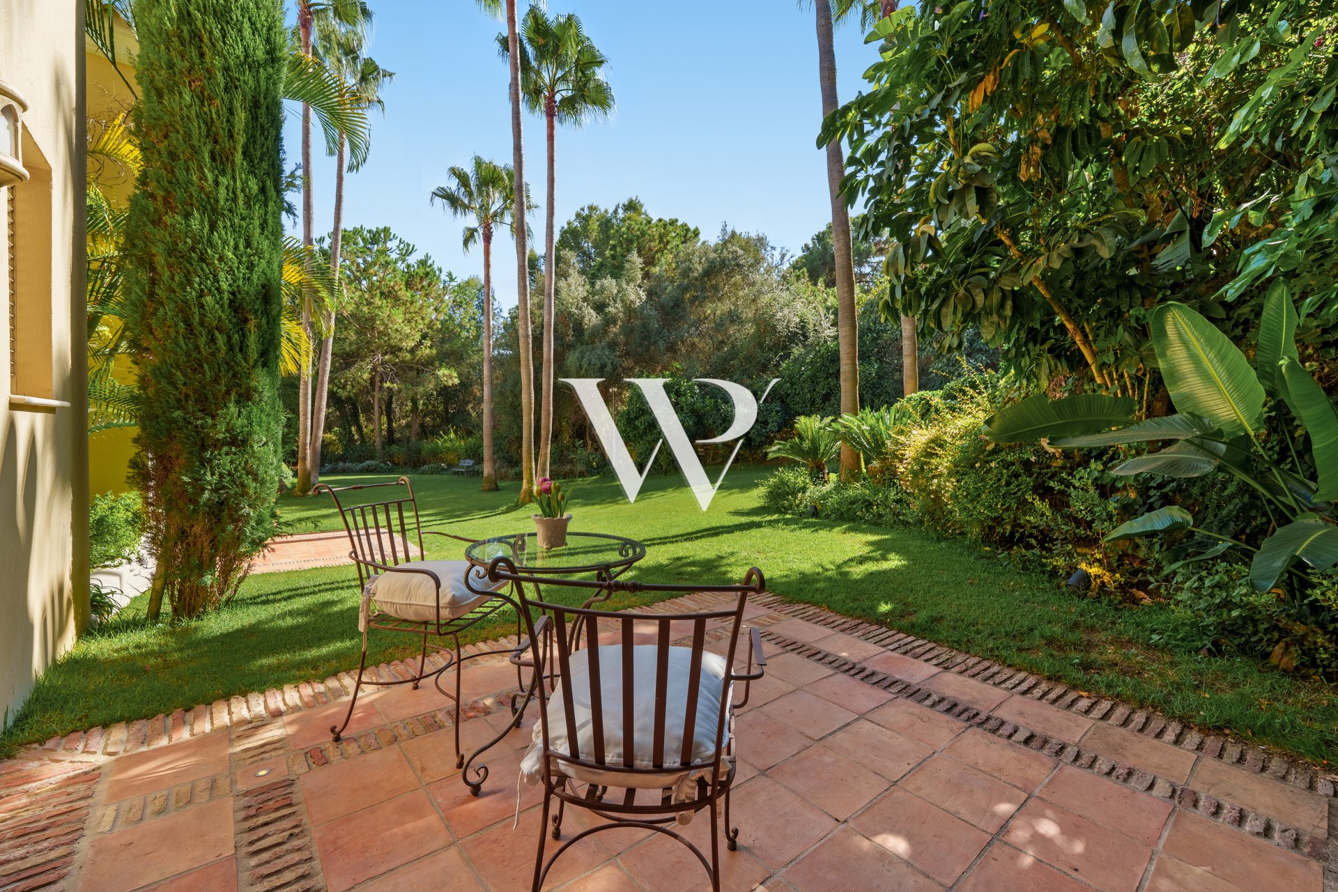 Reventa - Villa - Marbella