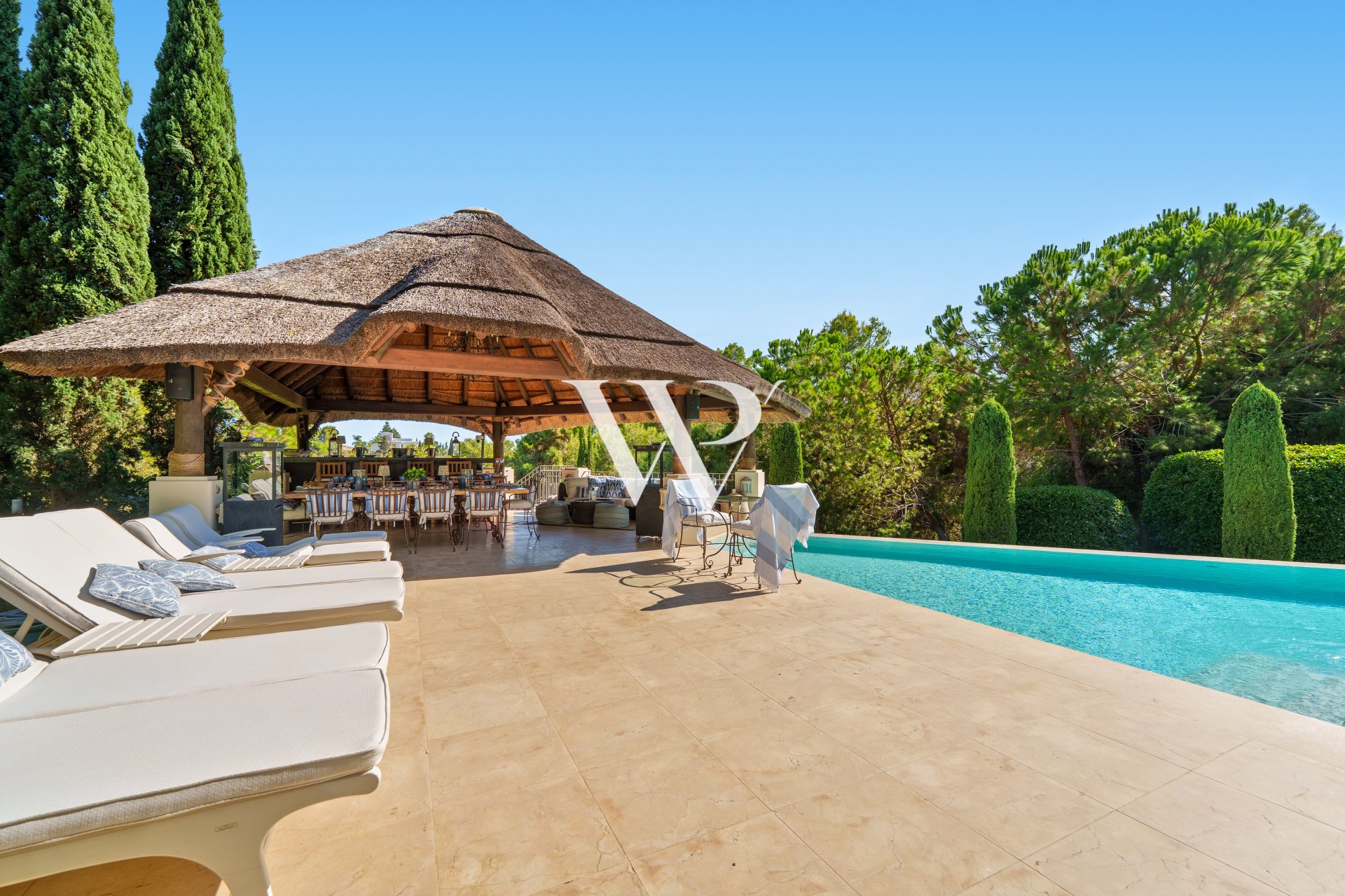 Reventa - Villa - Marbella