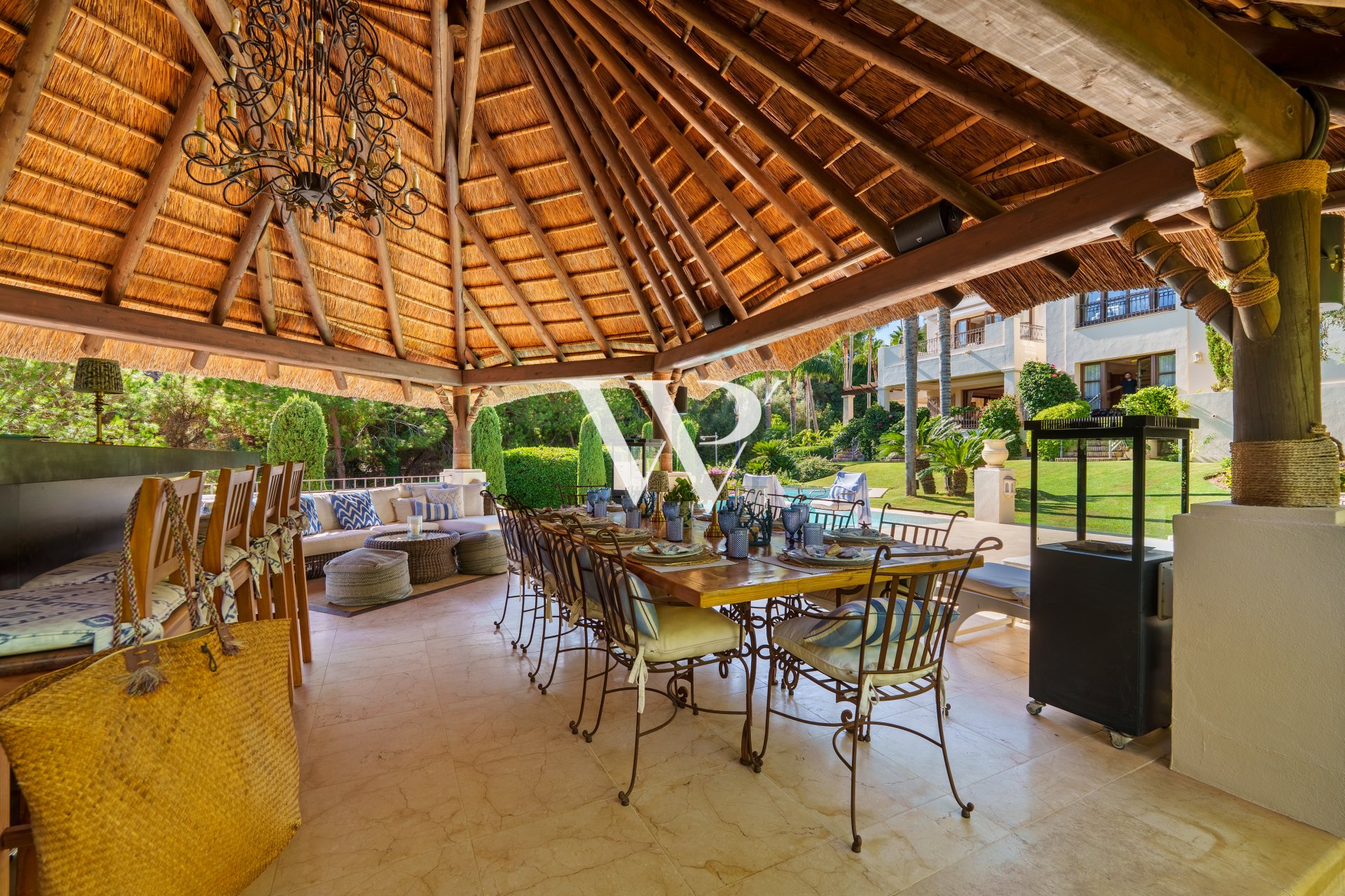 Reventa - Villa - Marbella