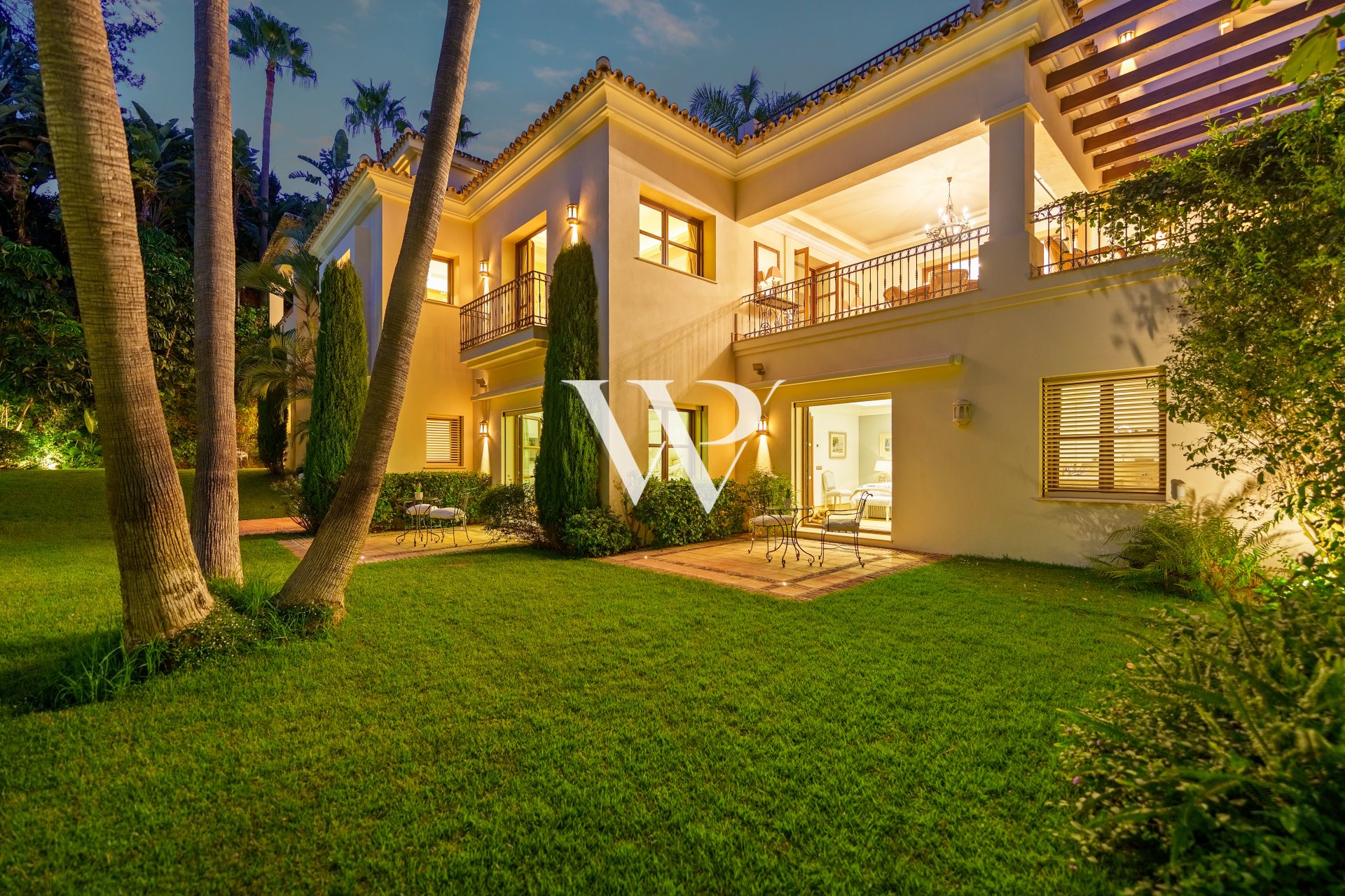 Reventa - Villa - Marbella