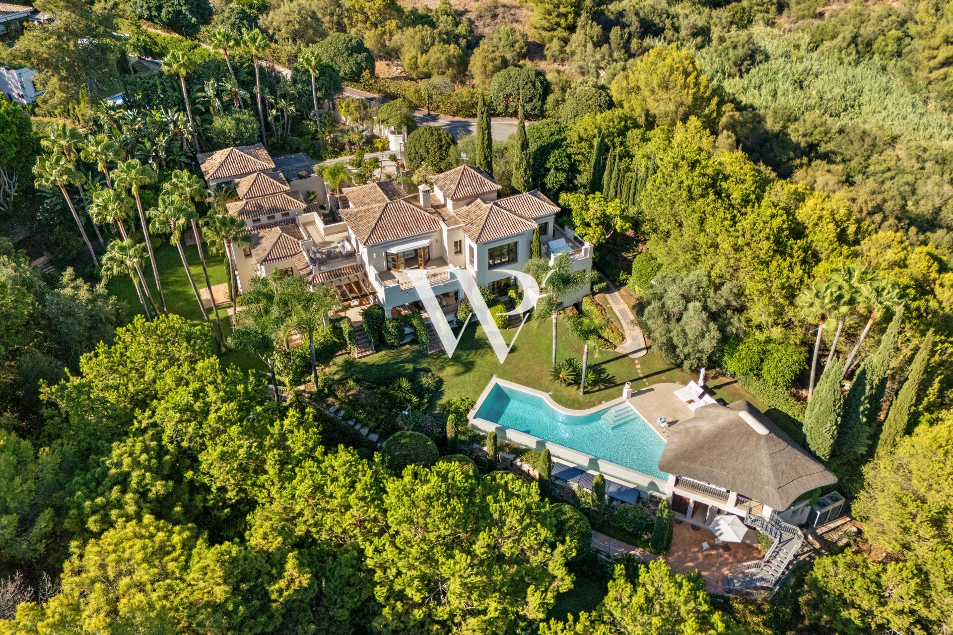 Reventa - Villa - Marbella