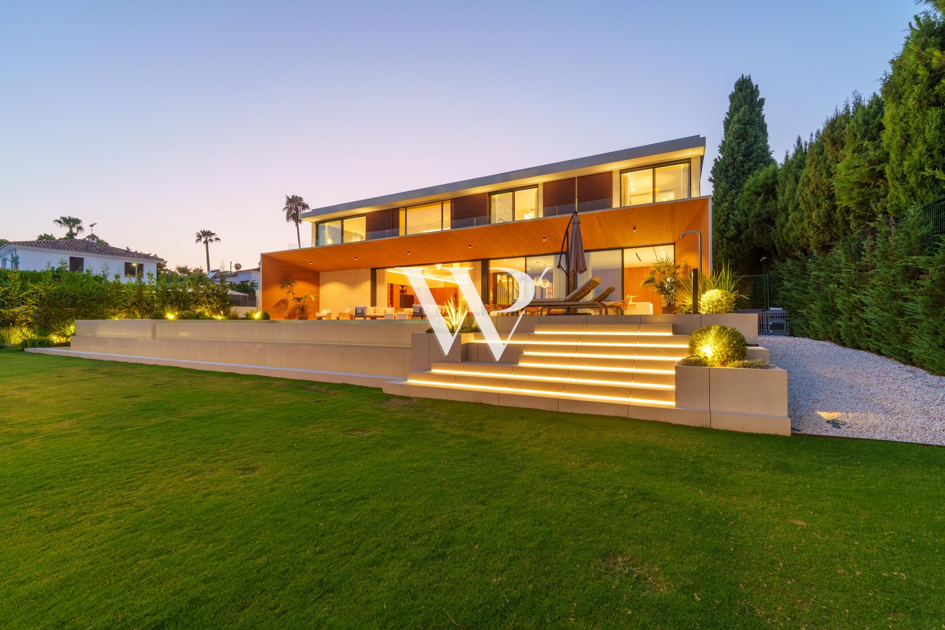 Reventa - Villa - Marbella