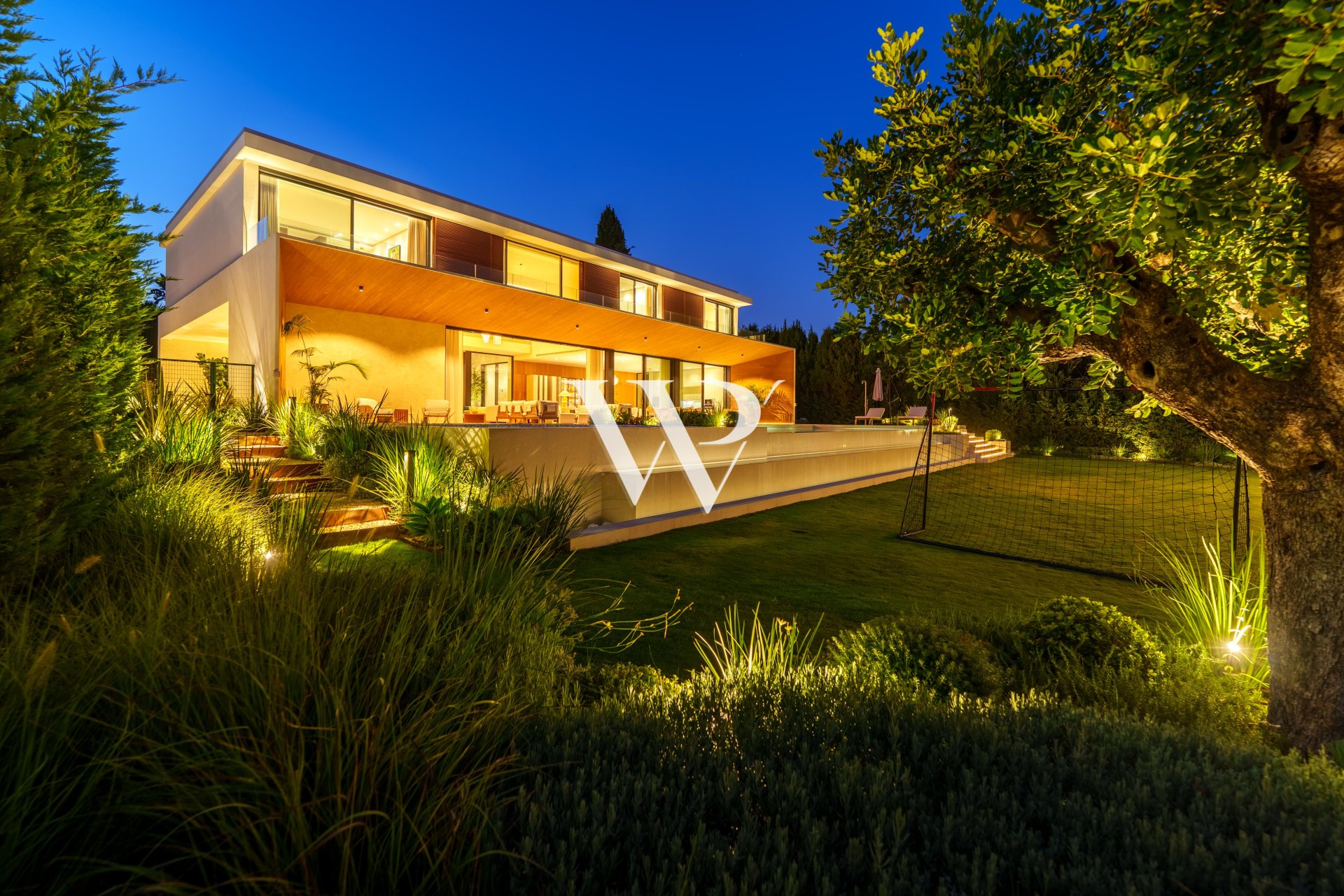 Reventa - Villa - Marbella