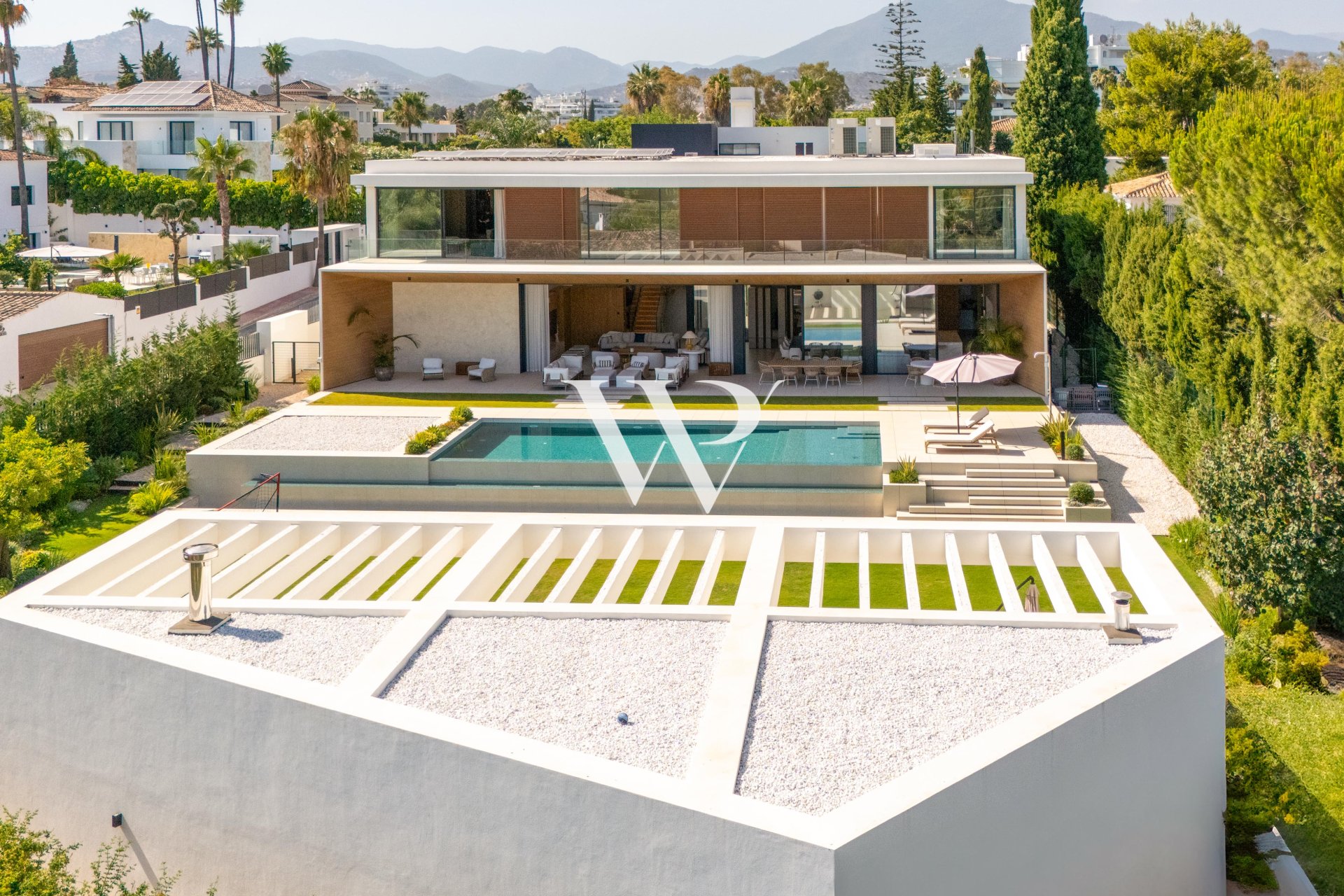 Reventa - Villa - Marbella