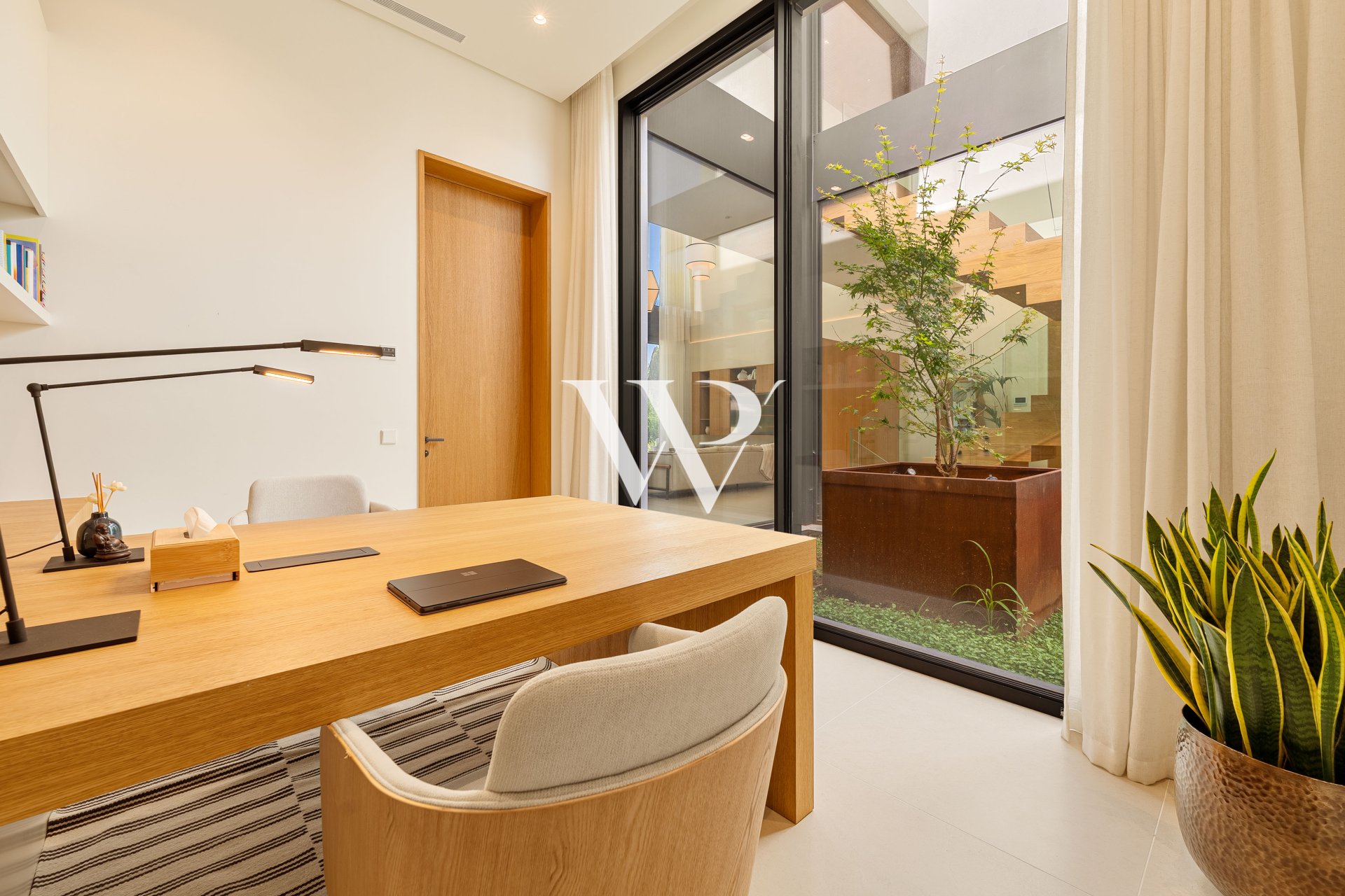 Reventa - Villa - Marbella