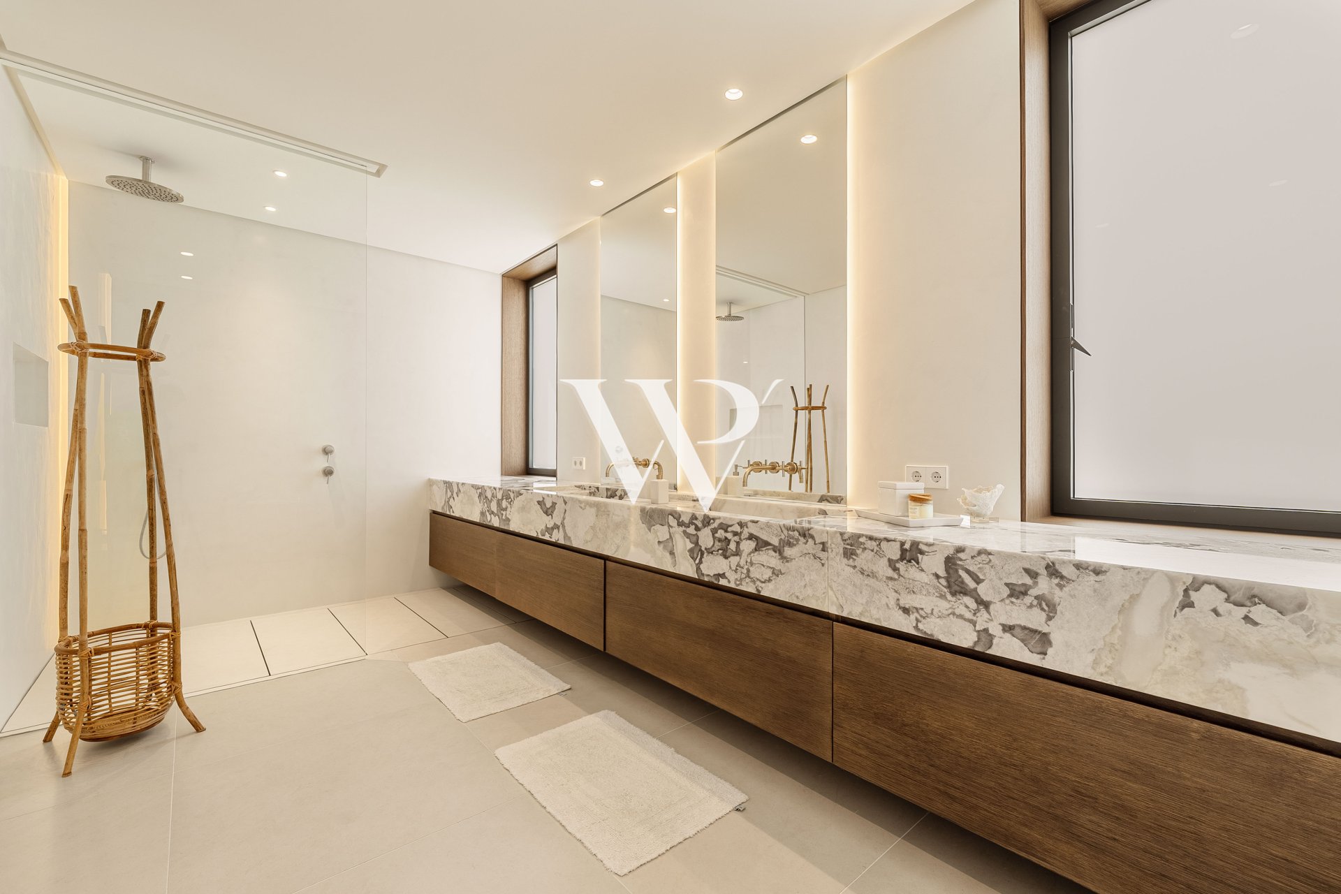 Reventa - Villa - Marbella
