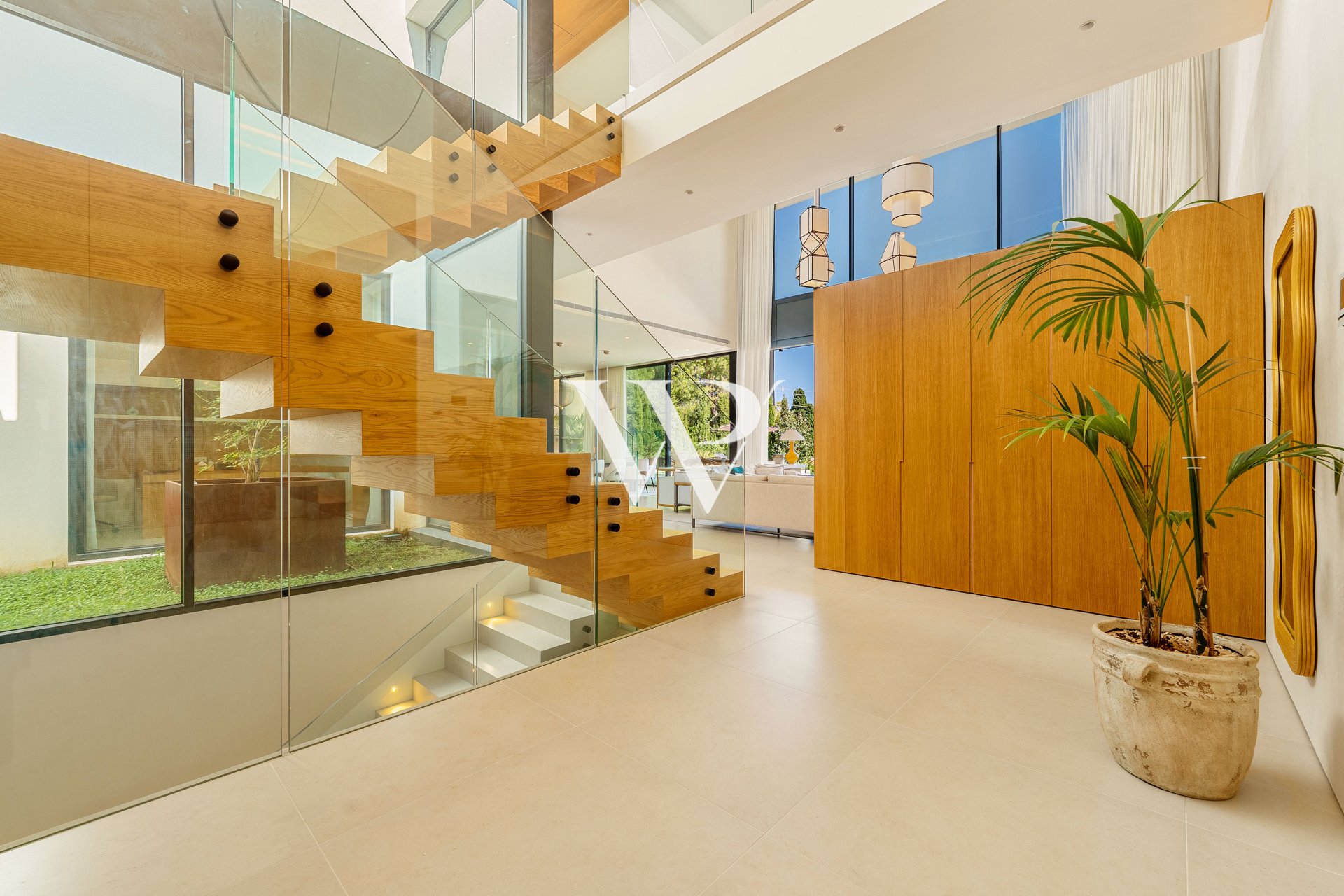 Reventa - Villa - Marbella