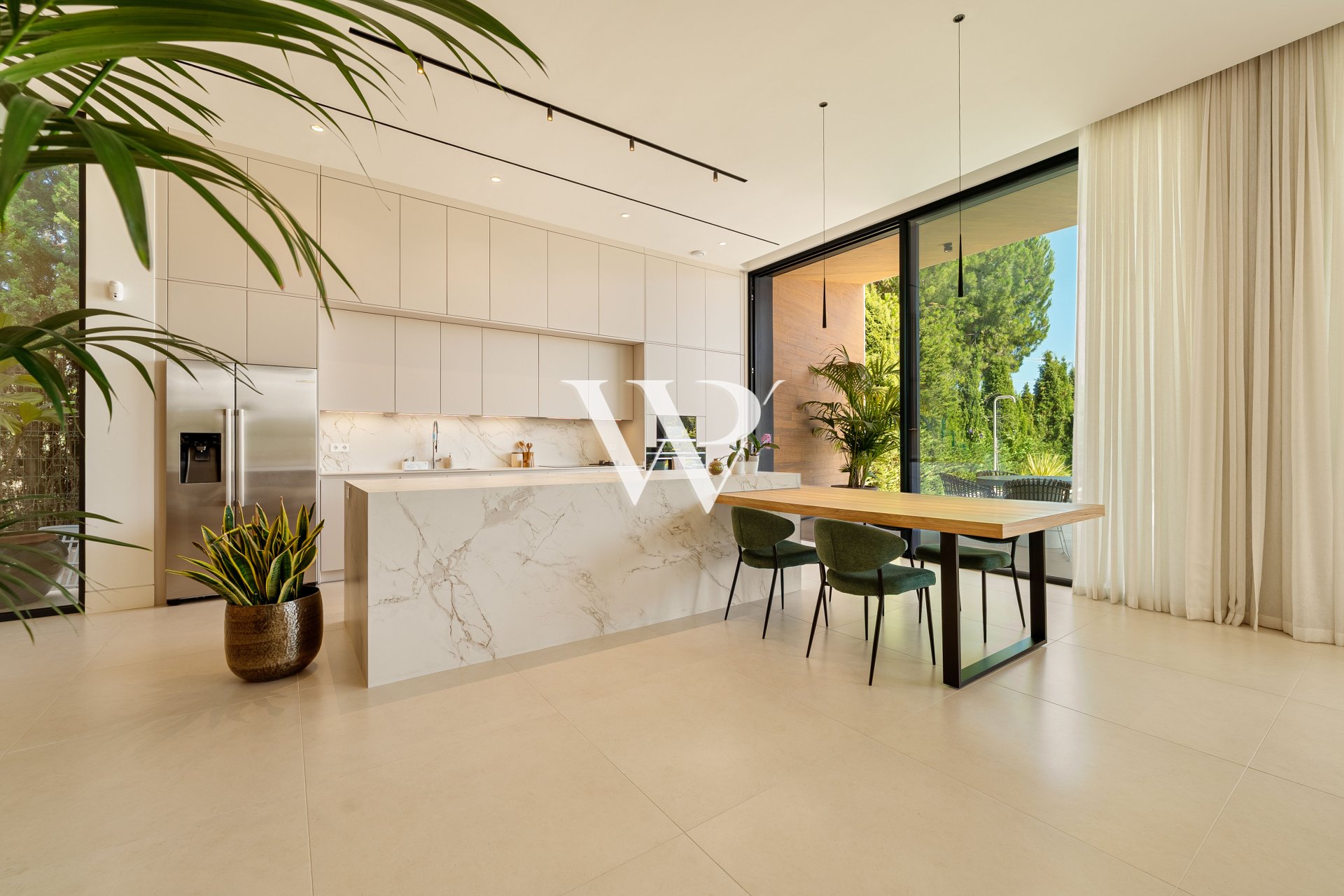 Reventa - Villa - Marbella