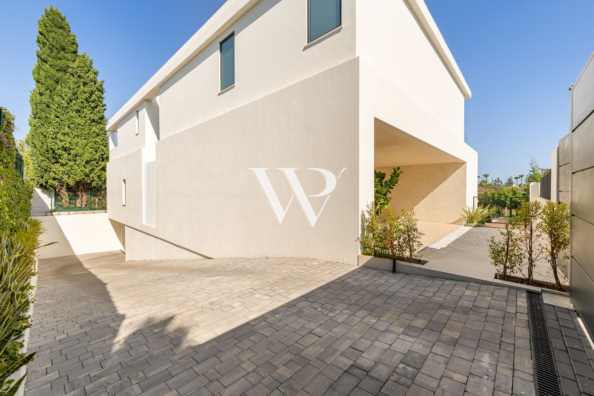 Reventa - Villa - Marbella