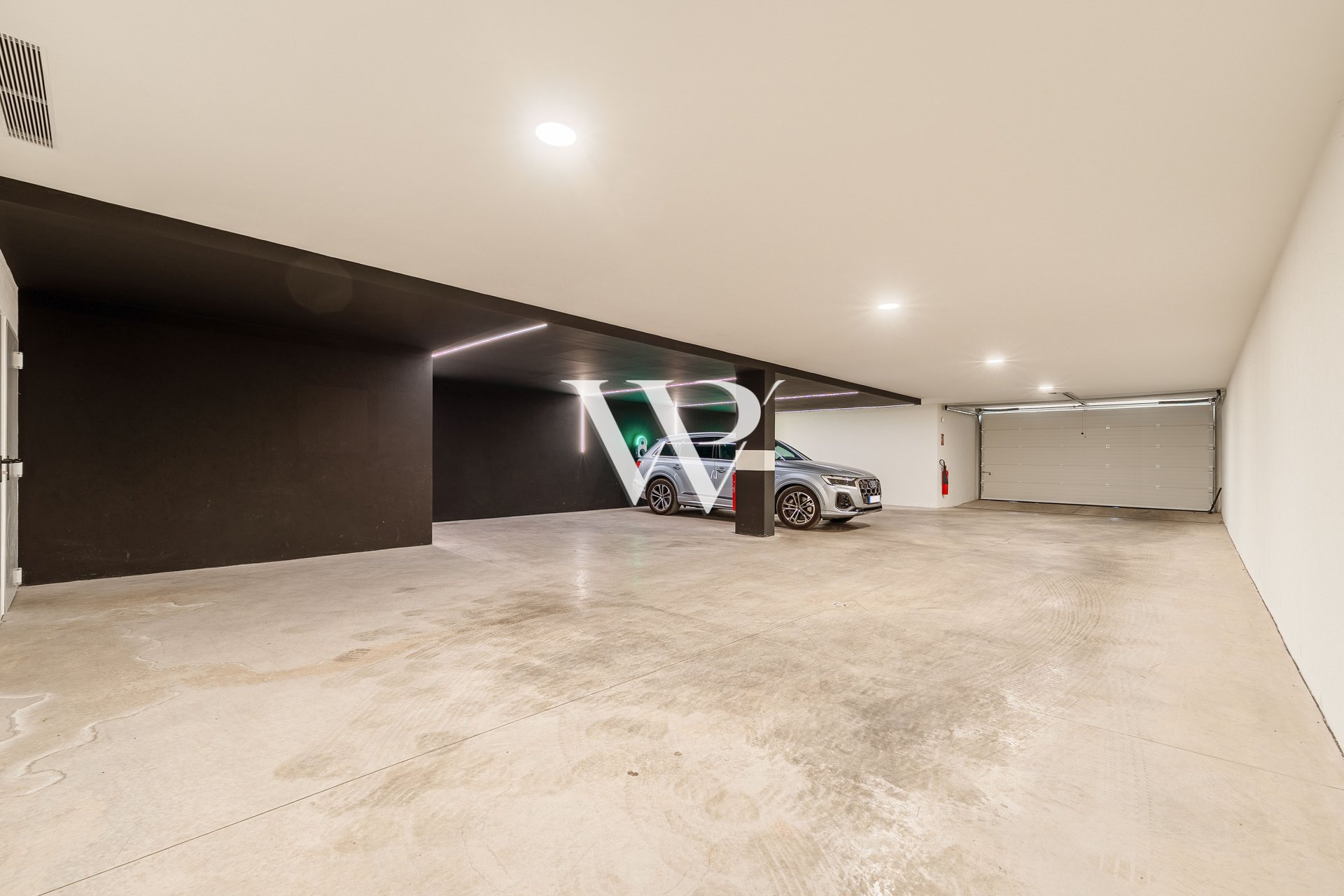 Reventa - Villa - Marbella