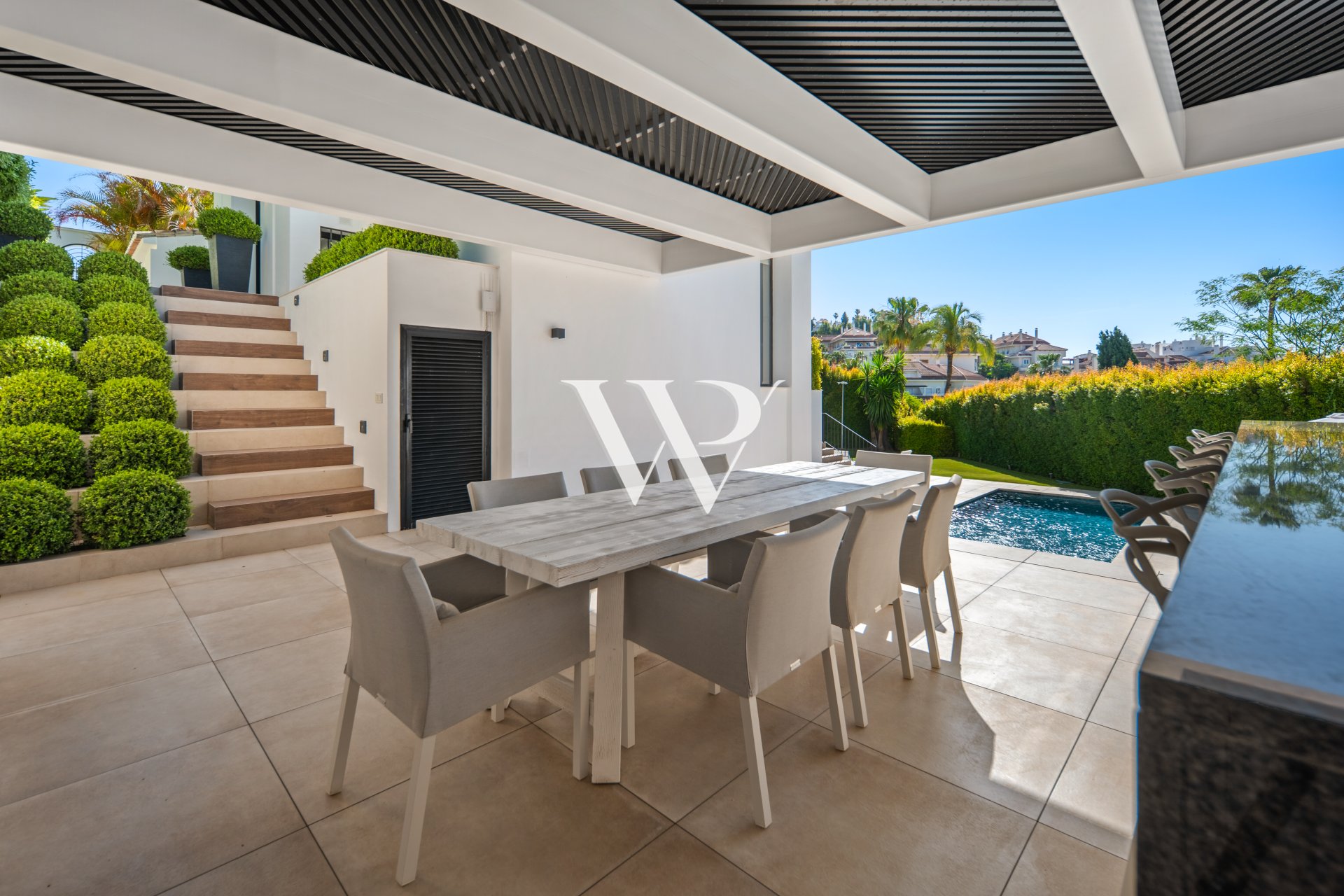 Reventa - Villa - Marbella