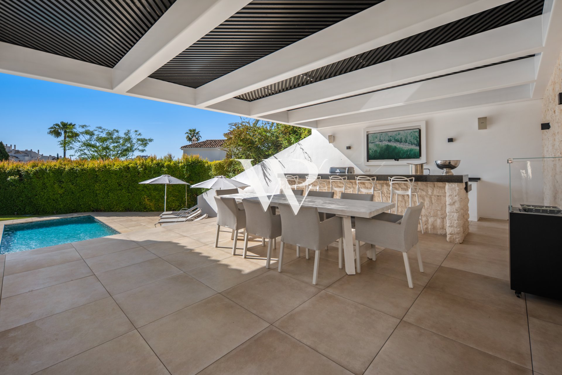 Reventa - Villa - Marbella