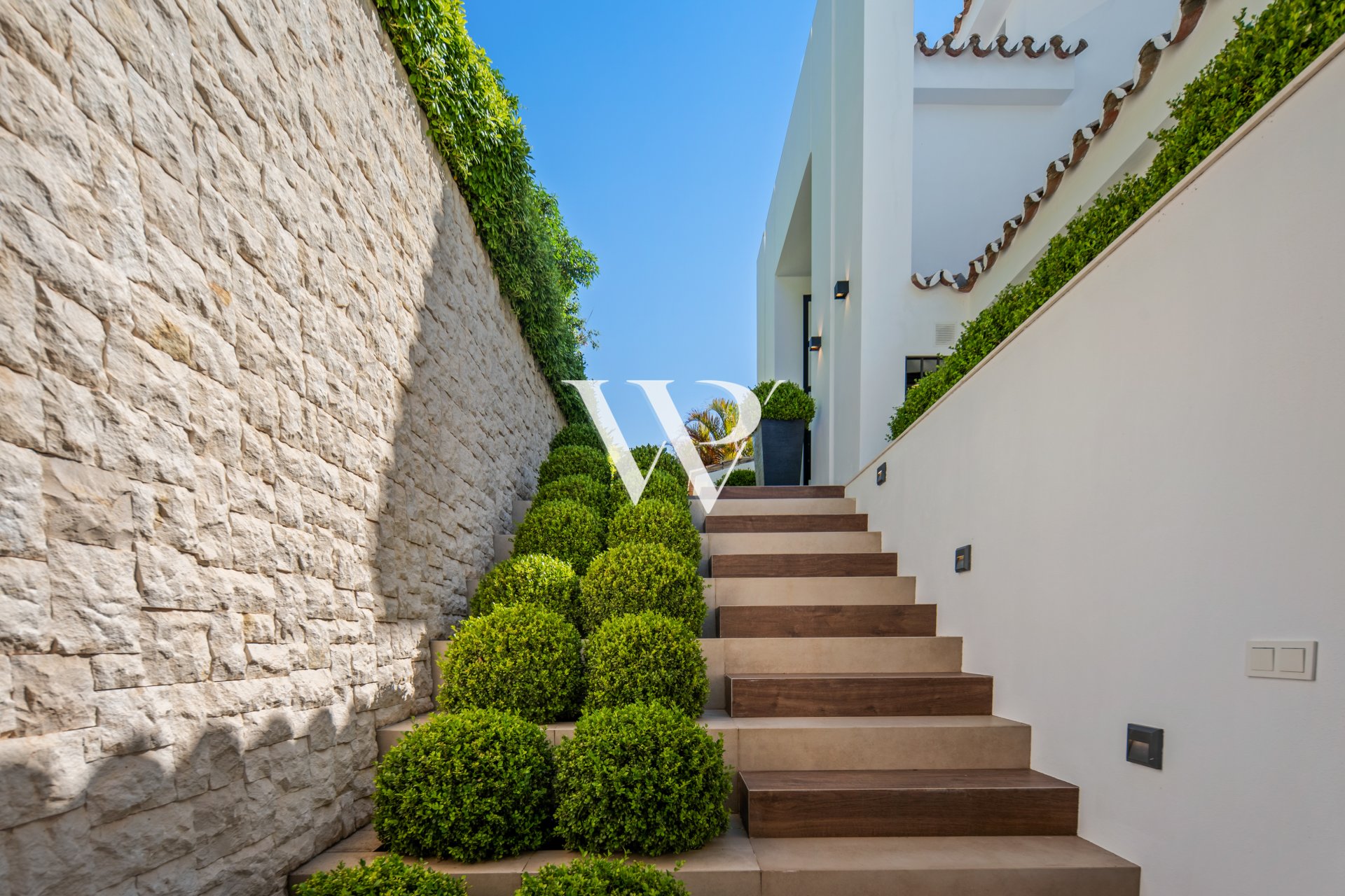 Reventa - Villa - Marbella