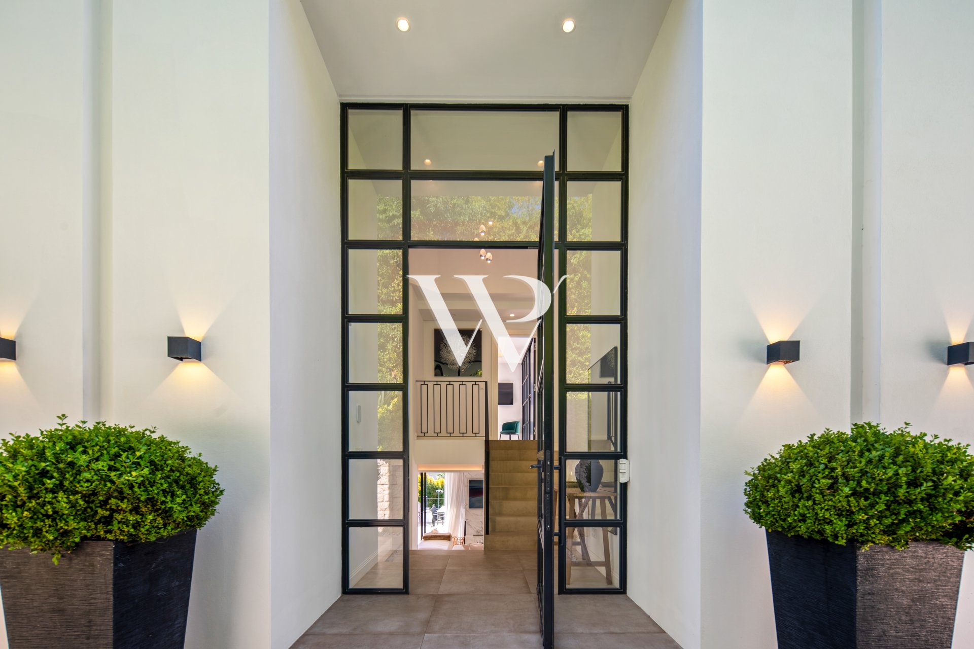 Reventa - Villa - Marbella