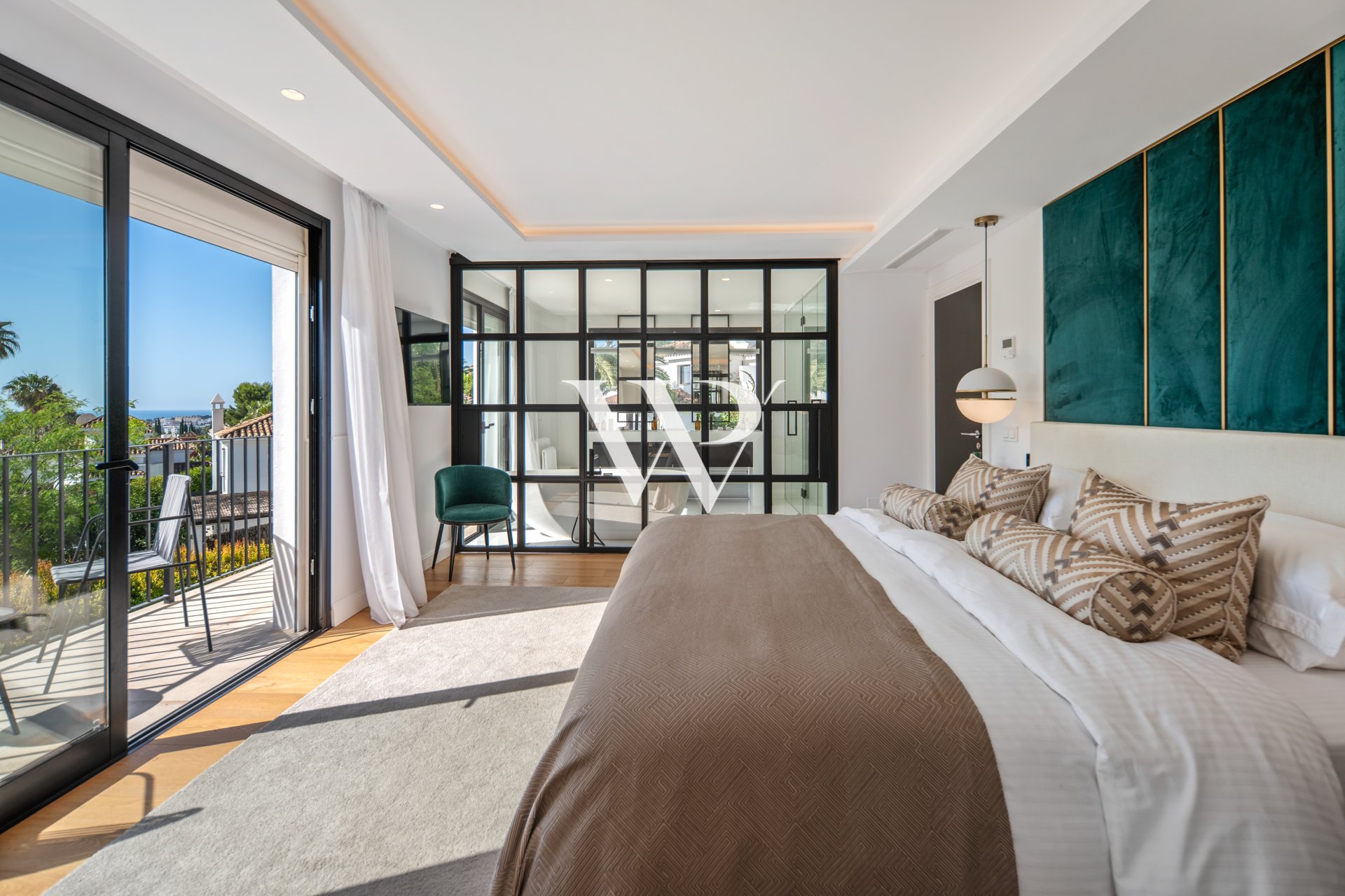 Reventa - Villa - Marbella