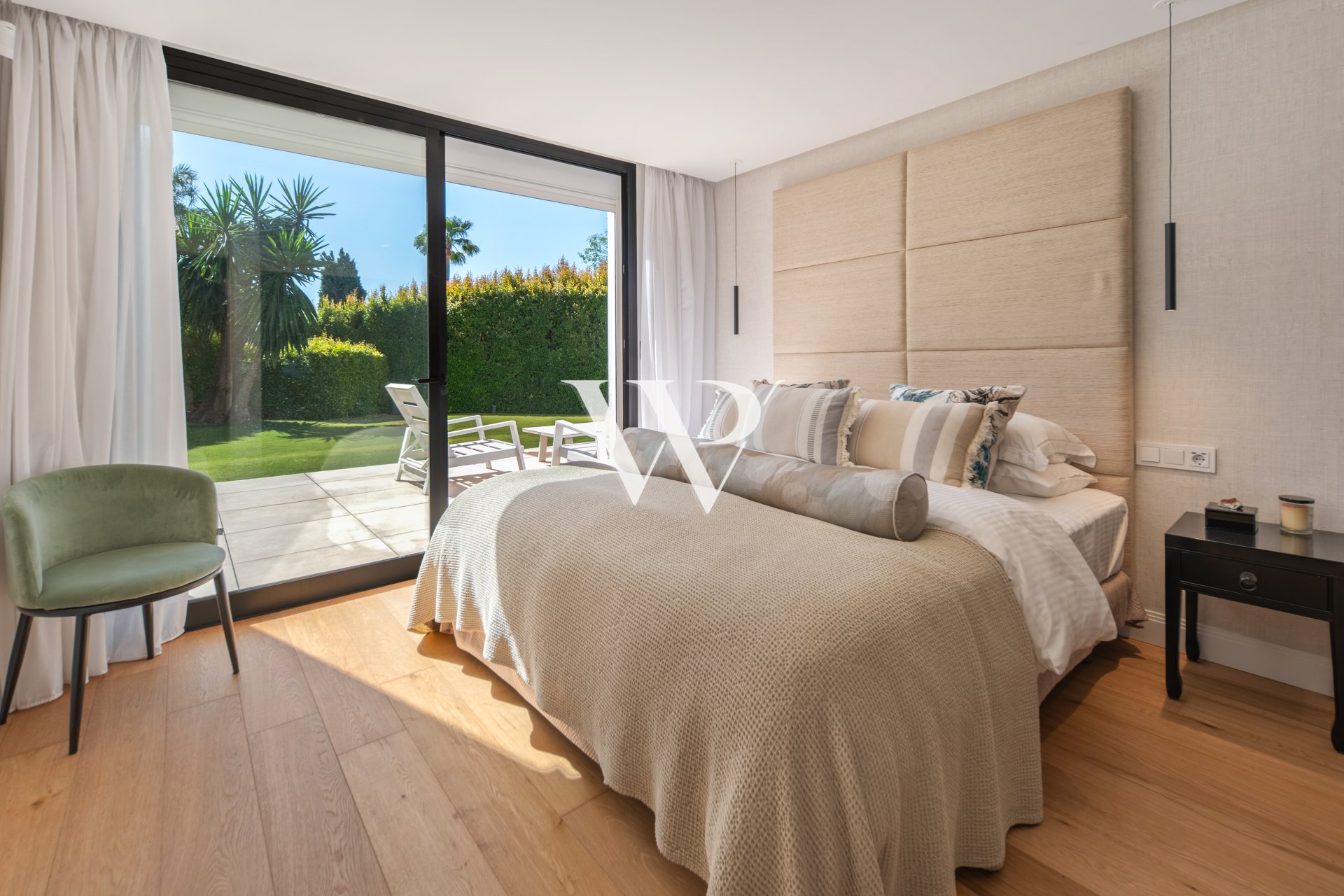 Reventa - Villa - Marbella