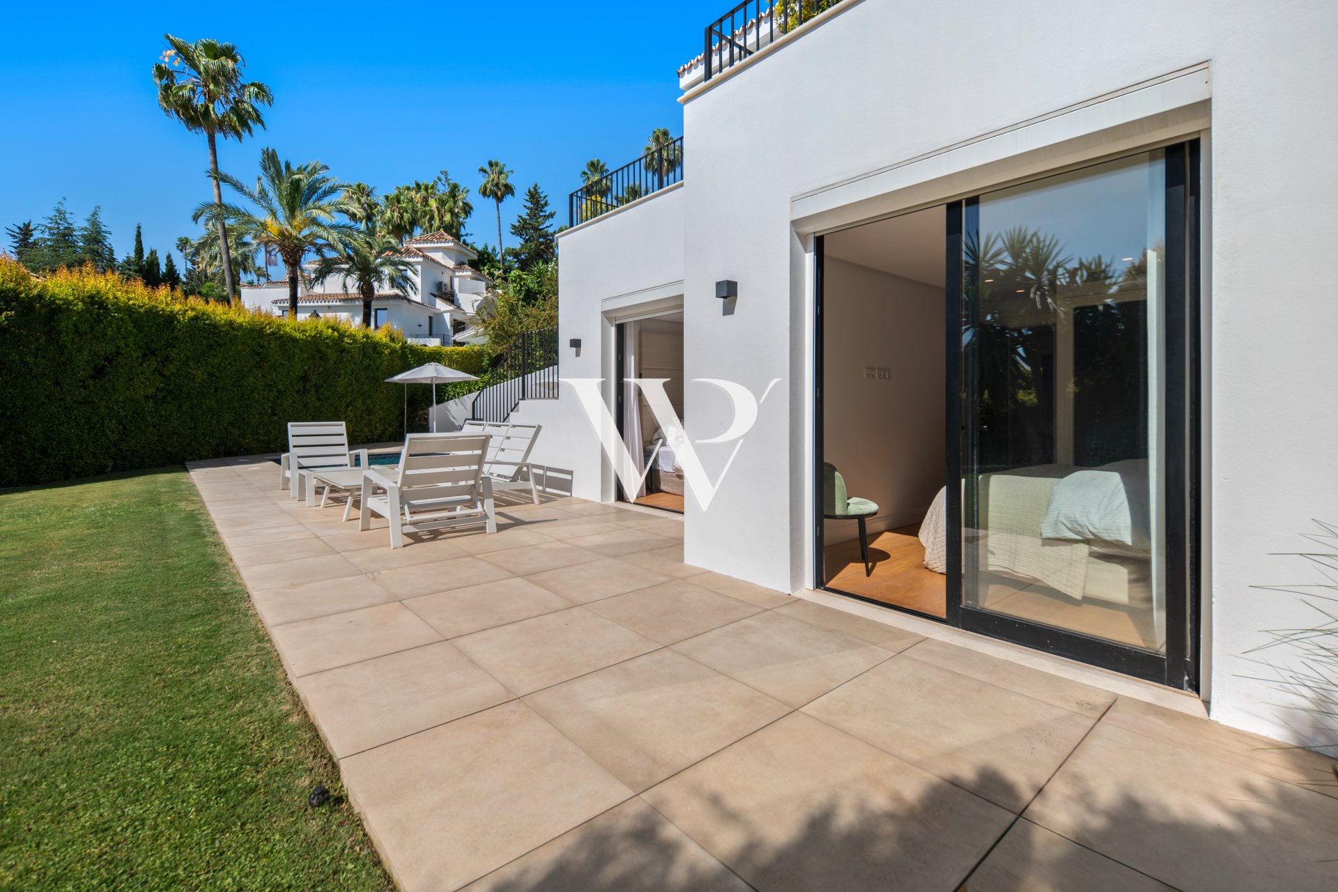 Reventa - Villa - Marbella