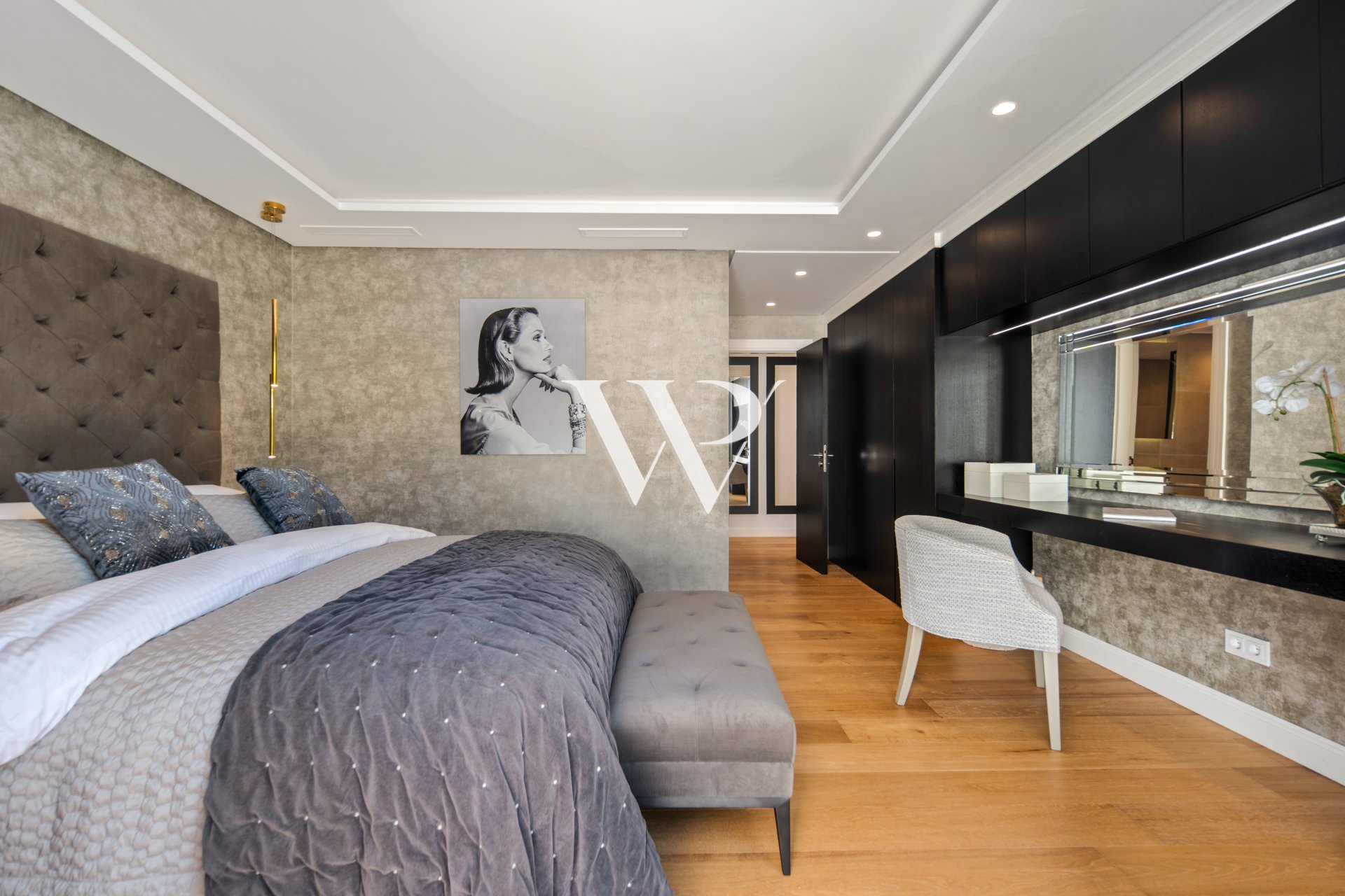 Reventa - Villa - Marbella