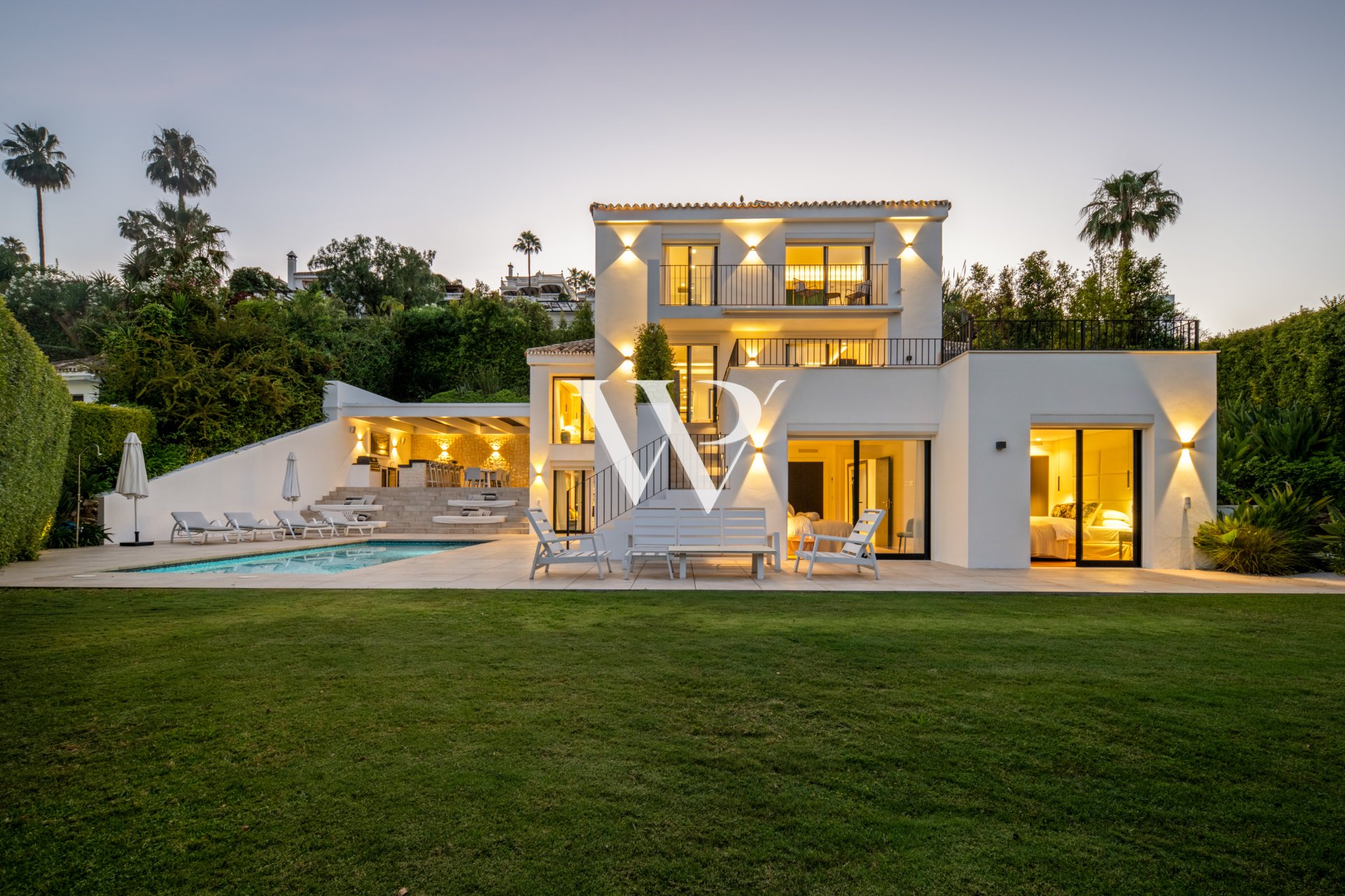 Reventa - Villa - Marbella